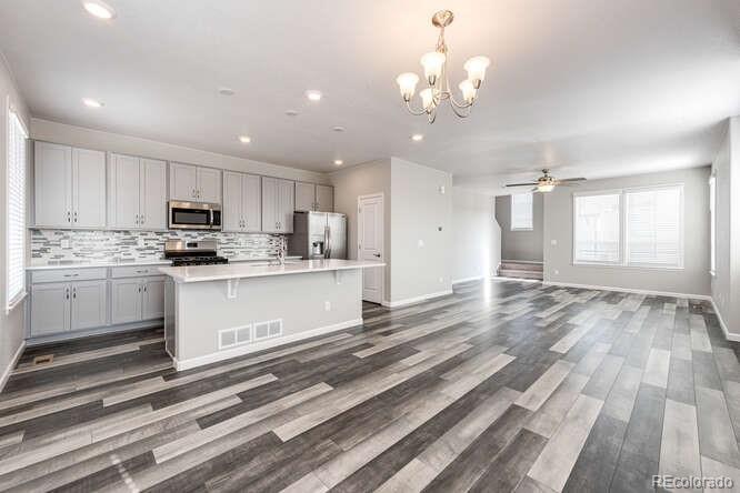 1556 Castle Creek Circle