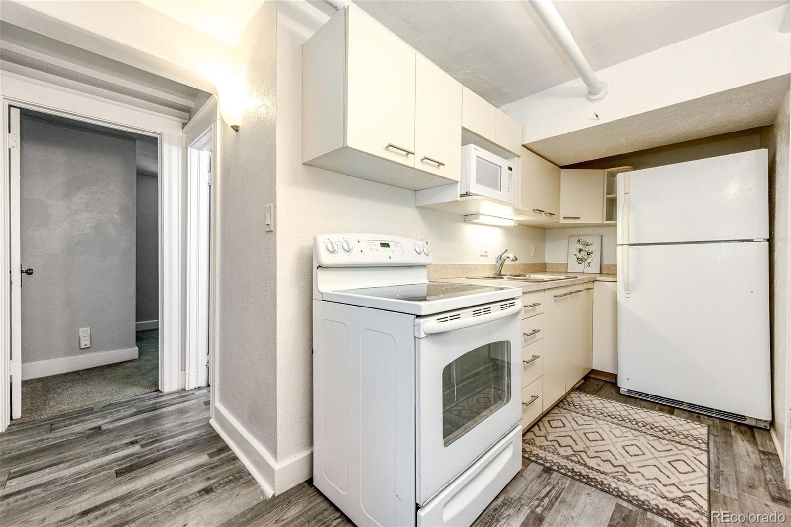 1401 Fillmore Street Unit: 5