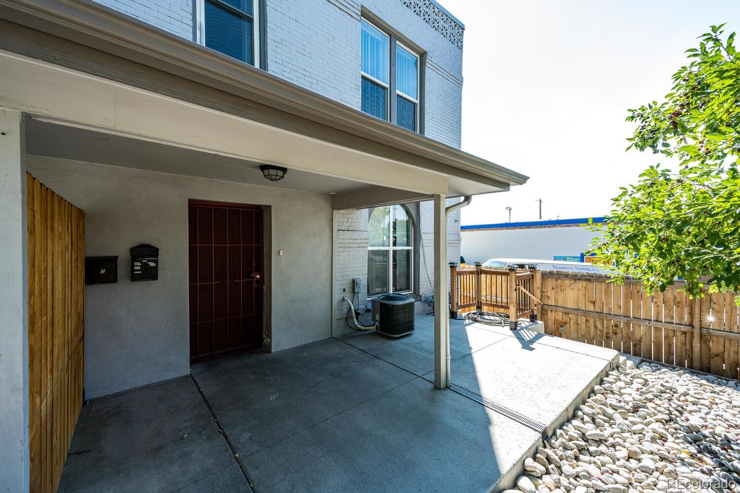 2324 Federal Boulevard Unit: B