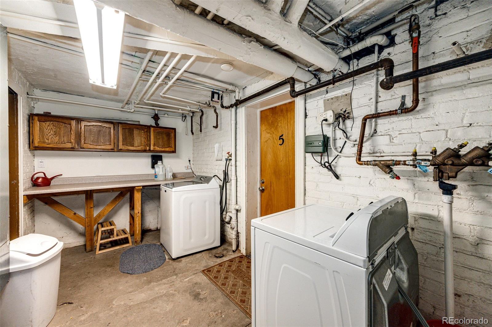 1401 Fillmore Street Unit: 5