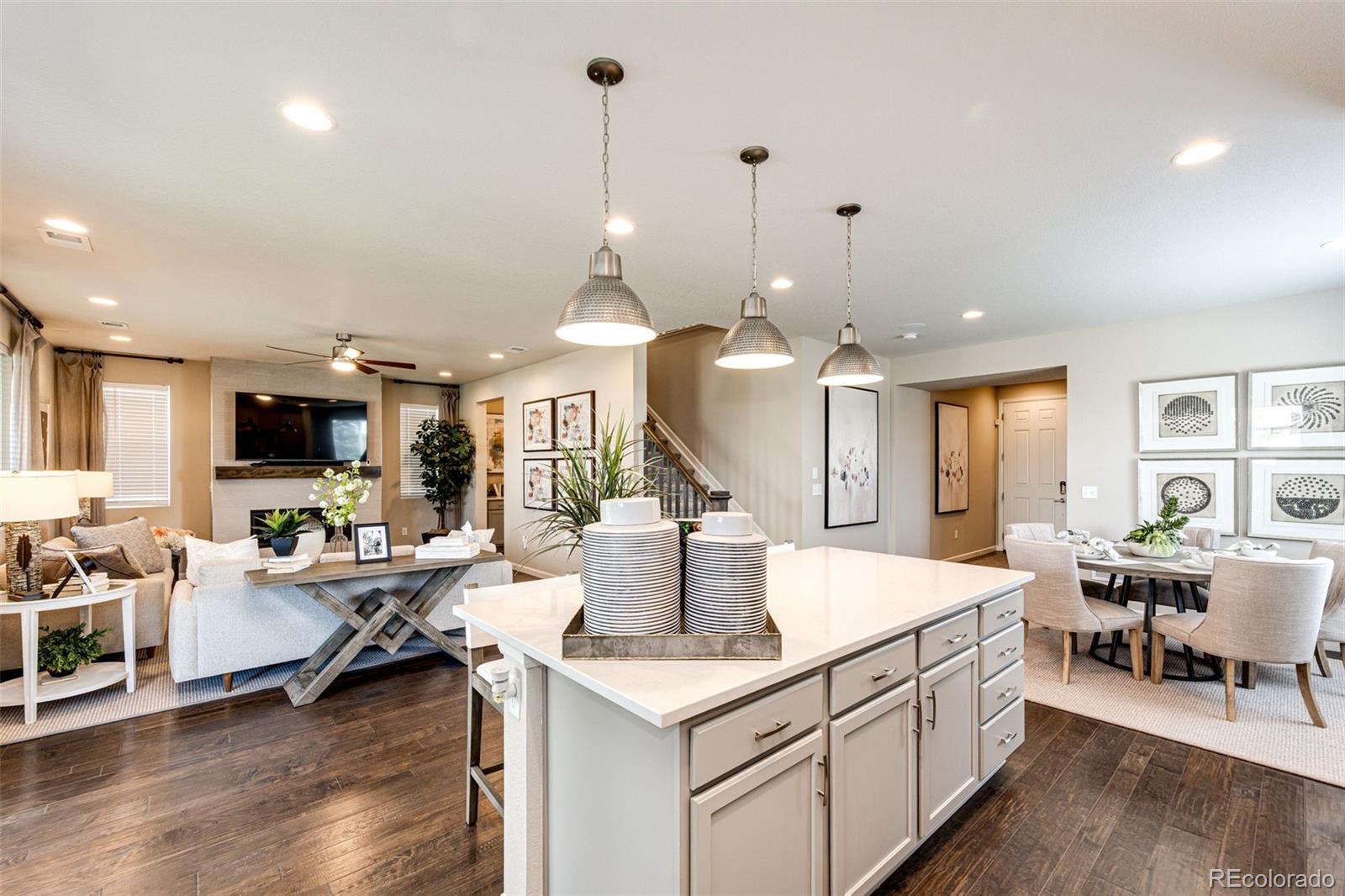 350 Vista Cliff Circle