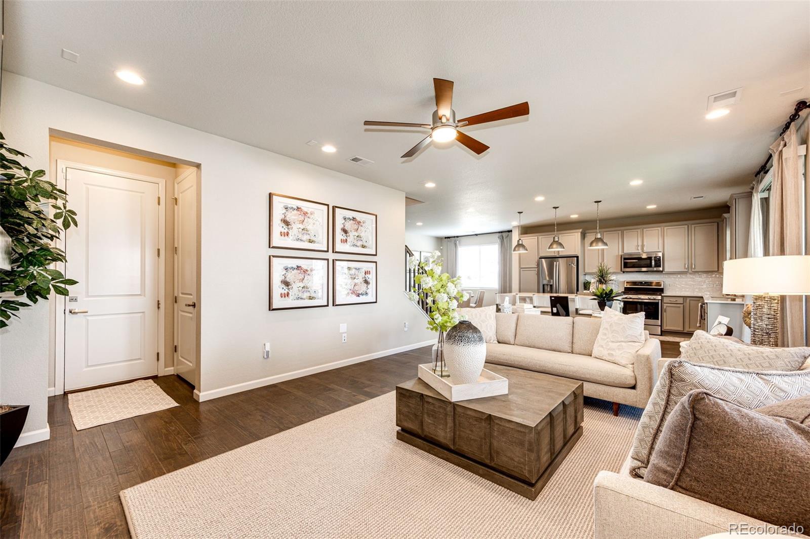 350 Vista Cliff Circle