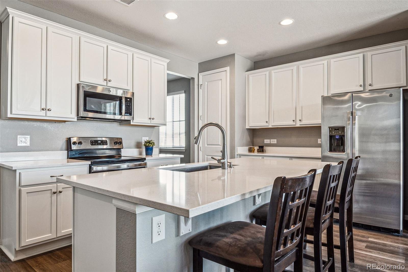 4128 Castle Vista Lane