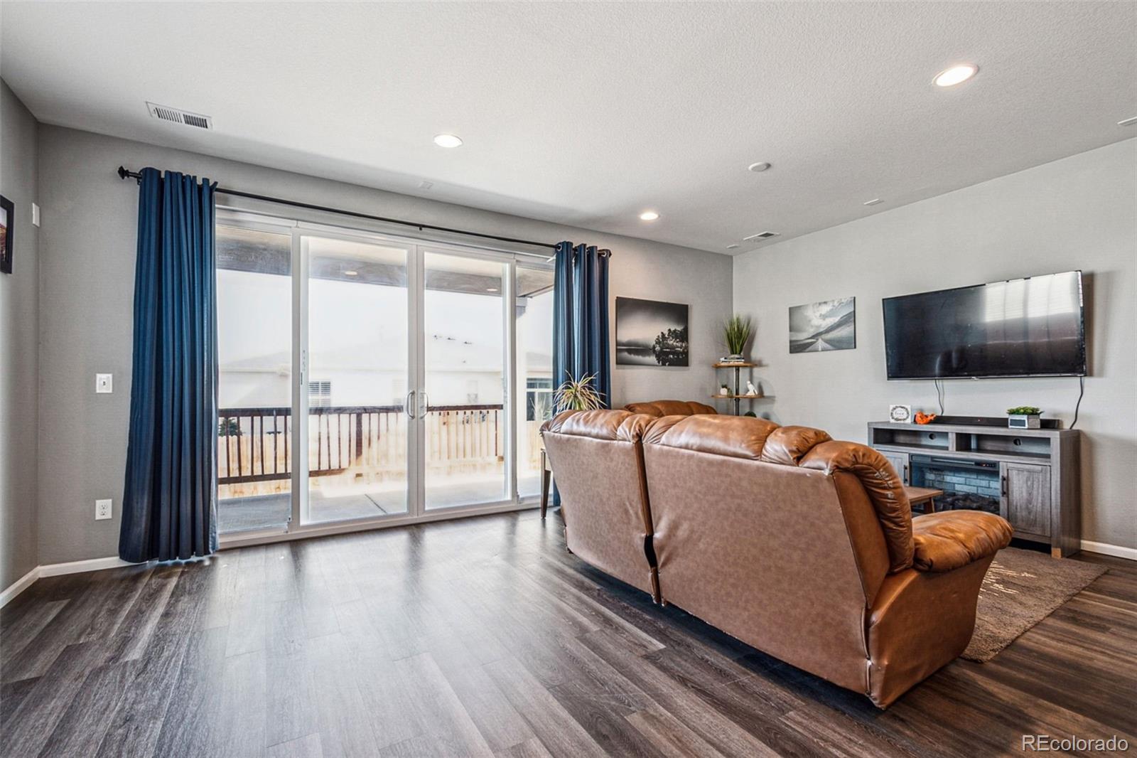 4128 Castle Vista Lane
