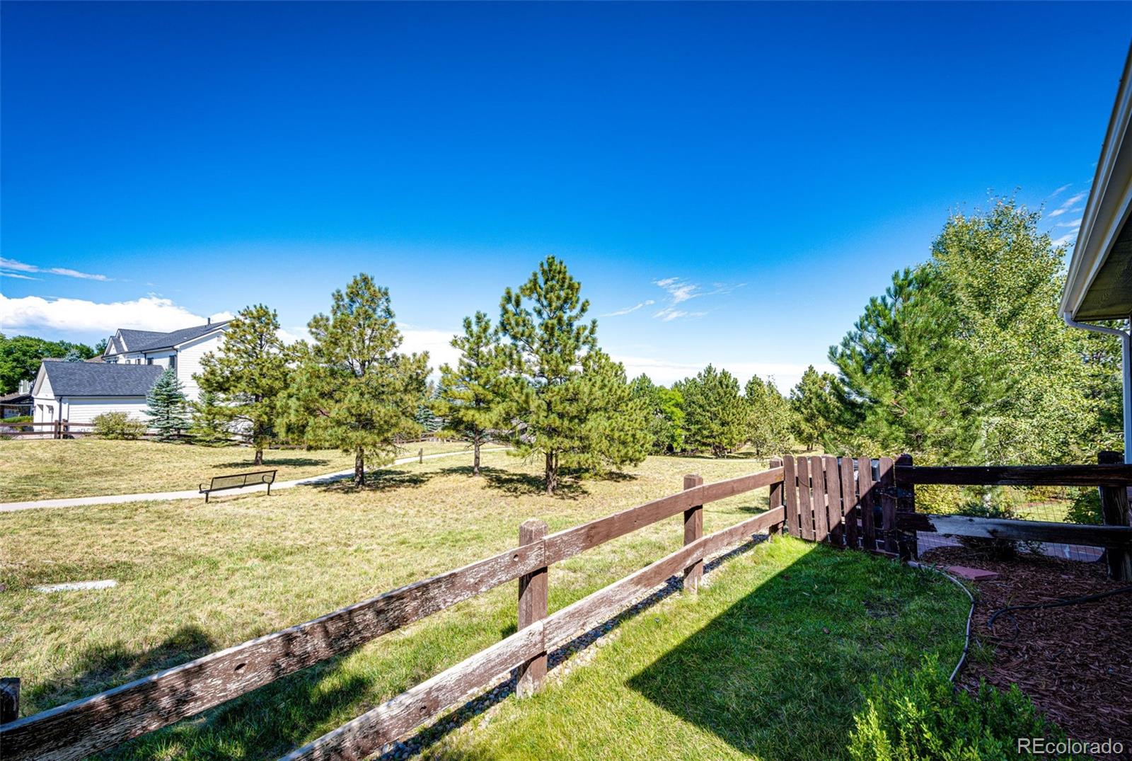 389 Shoreham Circle