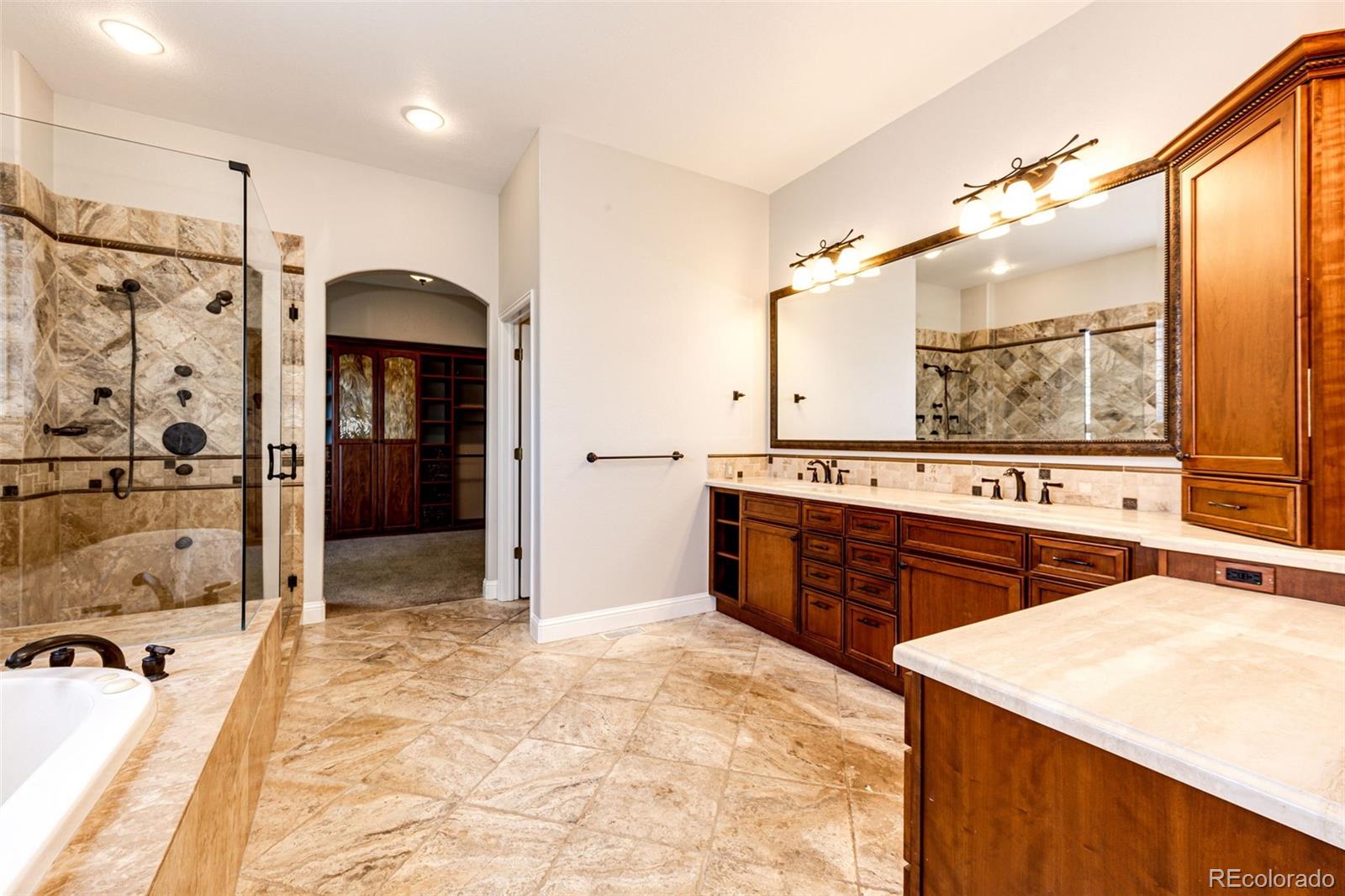 389 Shoreham Circle