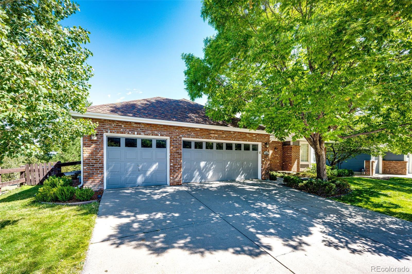 389 Shoreham Circle