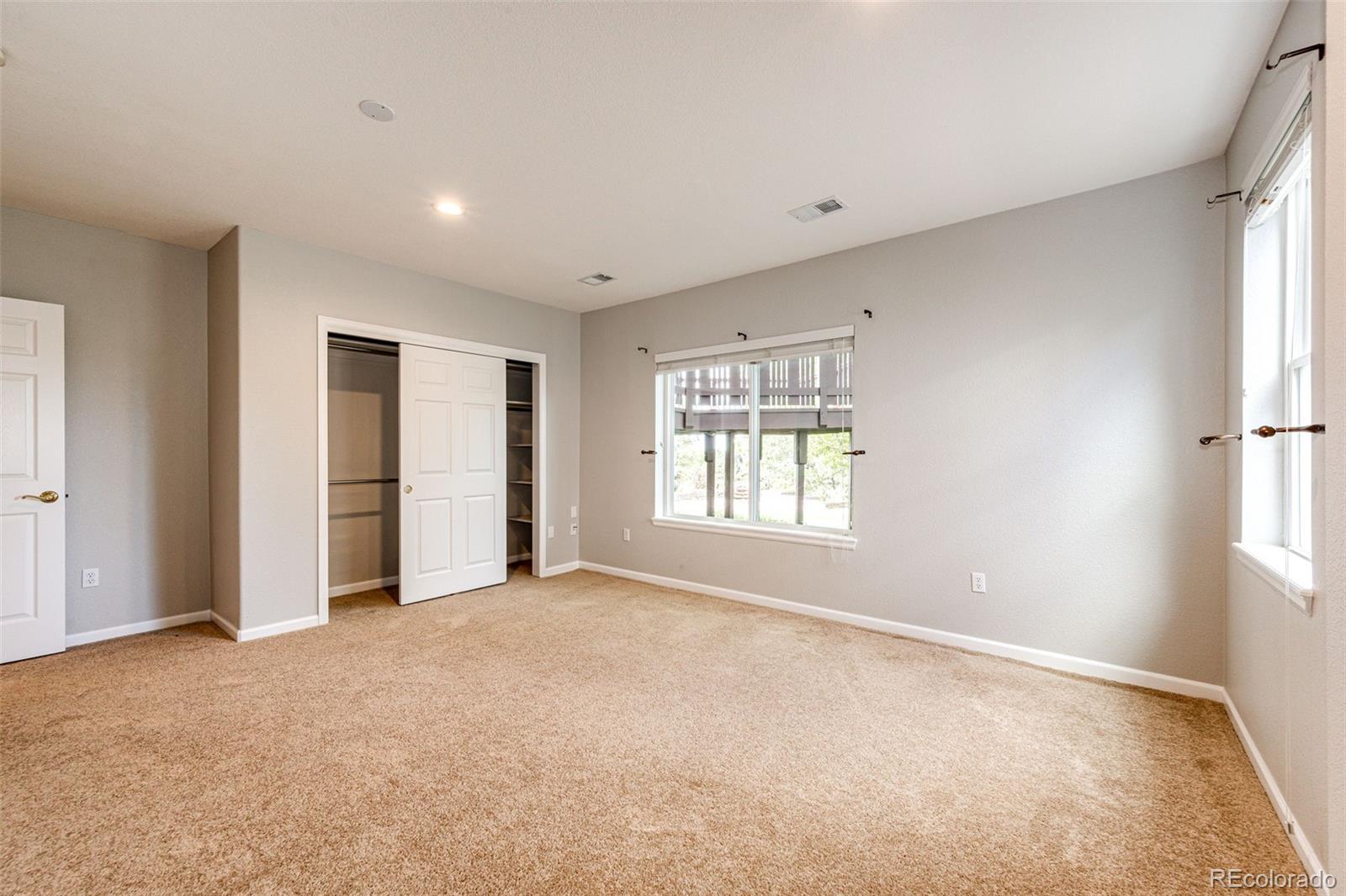 389 Shoreham Circle
