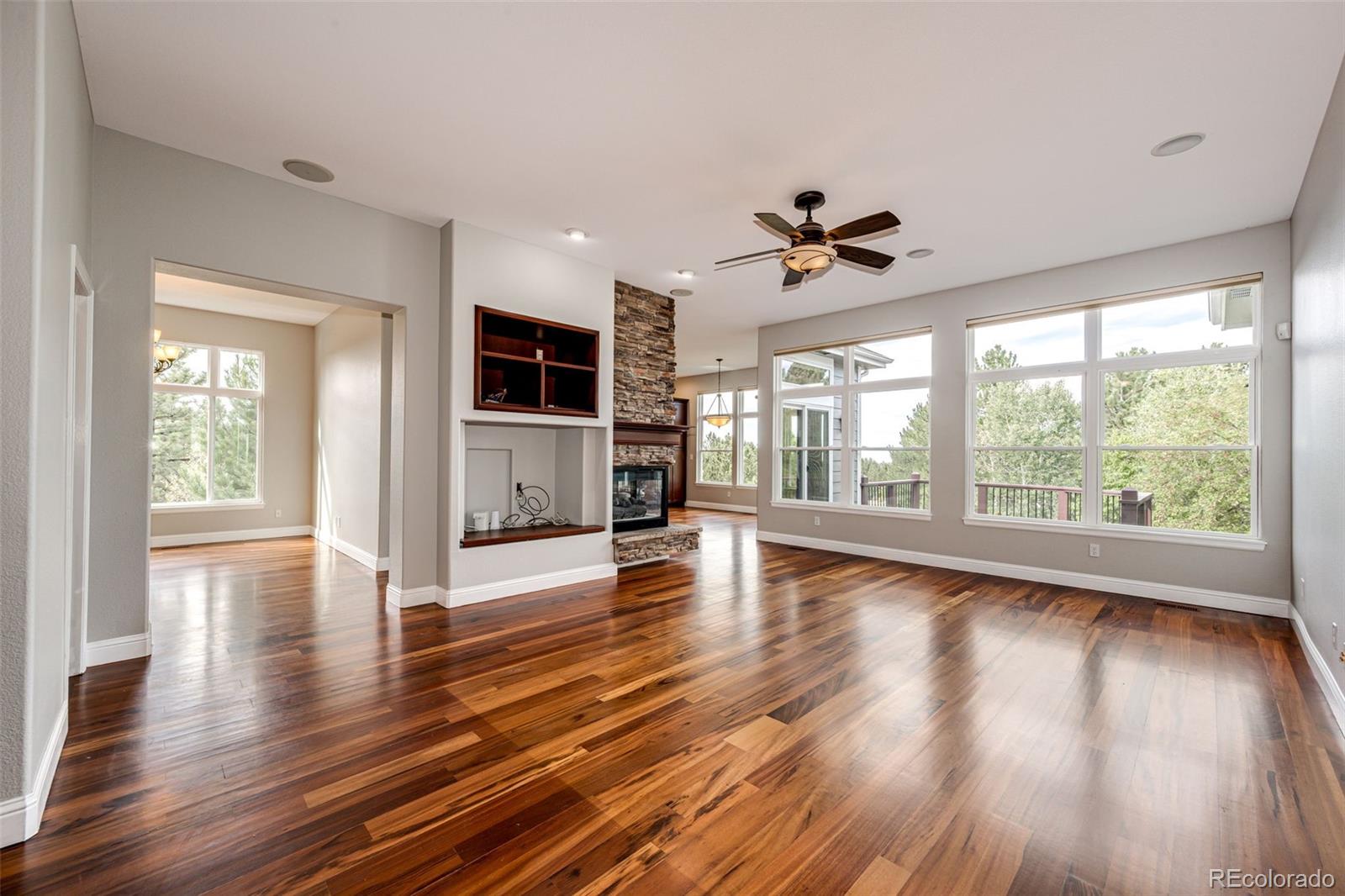 389 Shoreham Circle