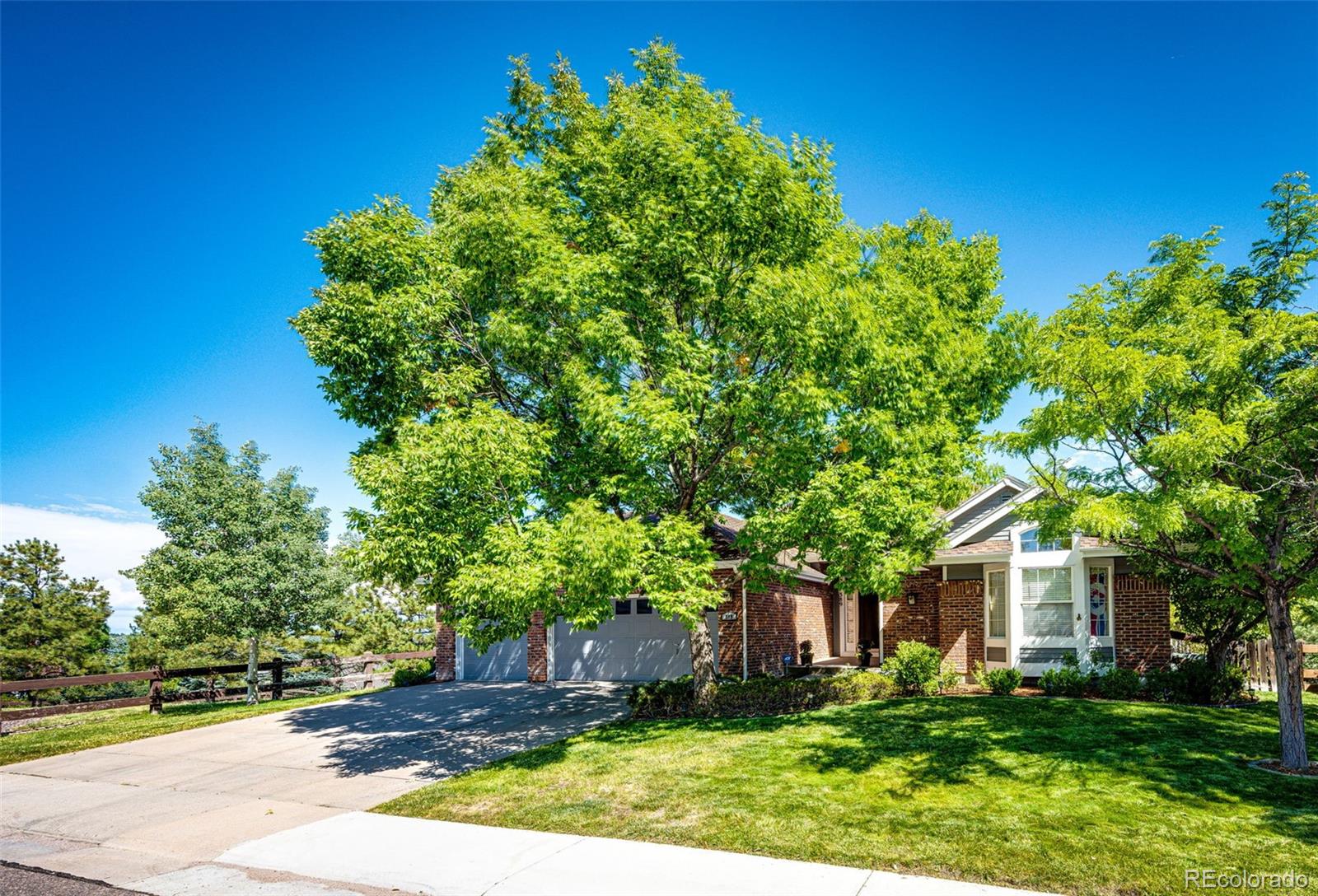 389 Shoreham Circle
