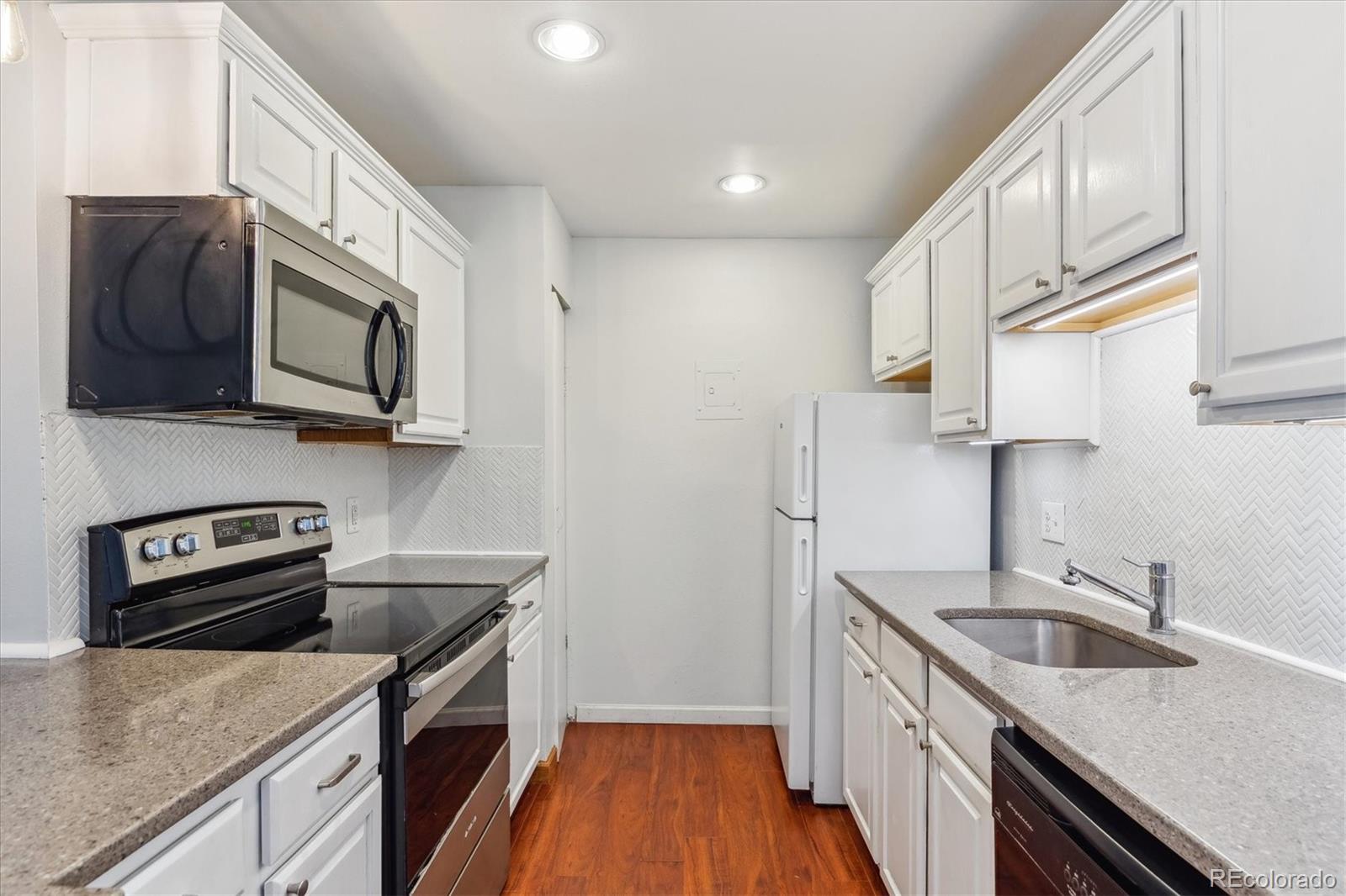 4400 S Quebec Street Unit: A208