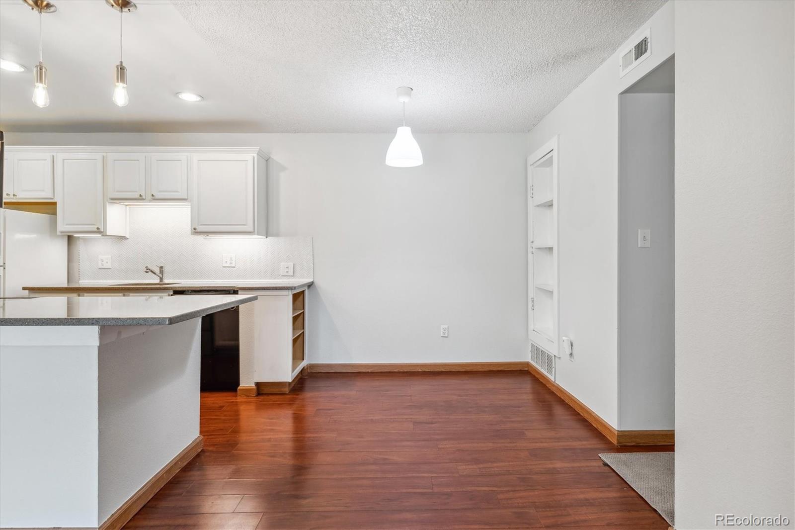 4400 S Quebec Street Unit: A208