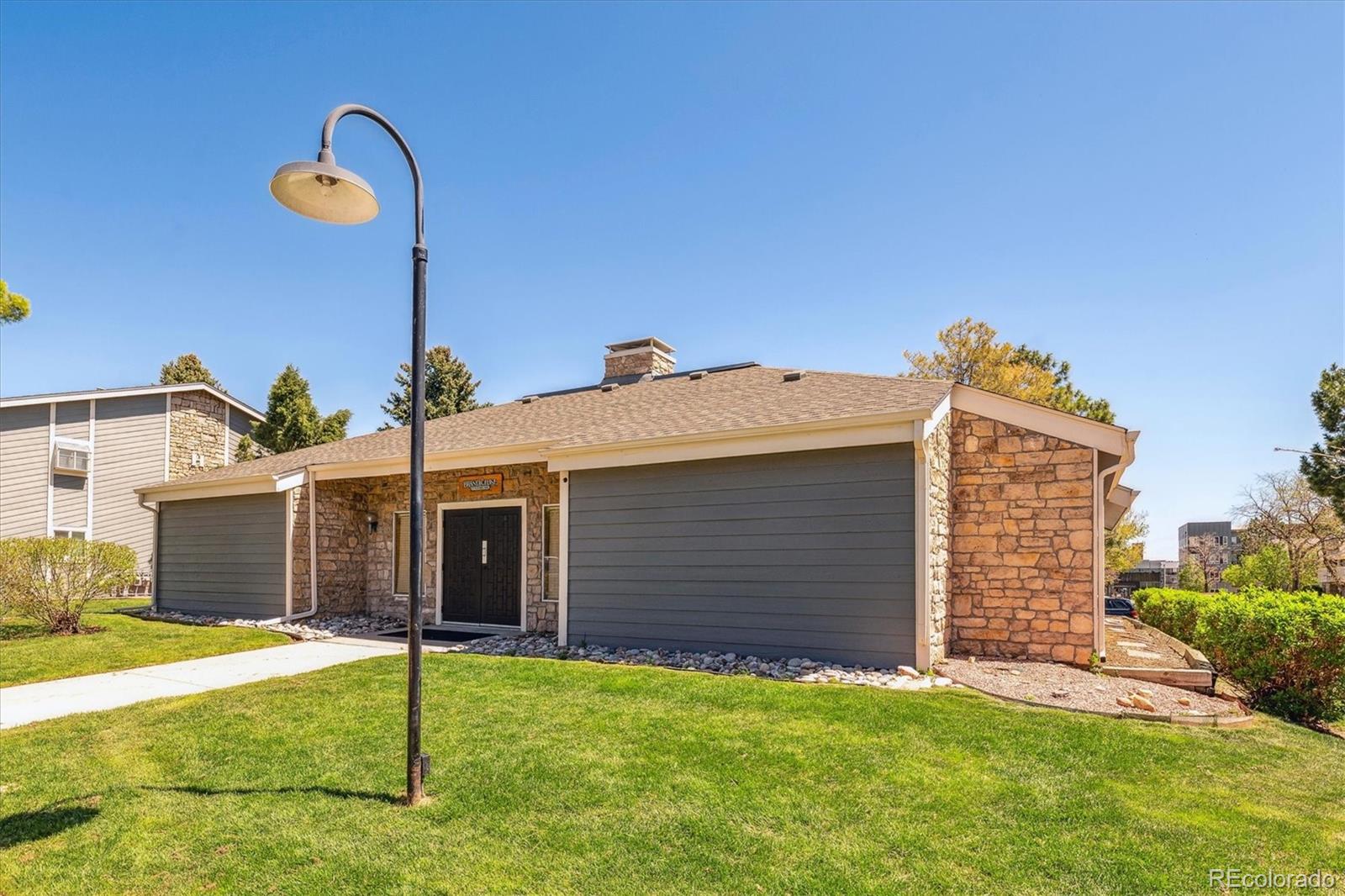 4400 S Quebec Street Unit: A208