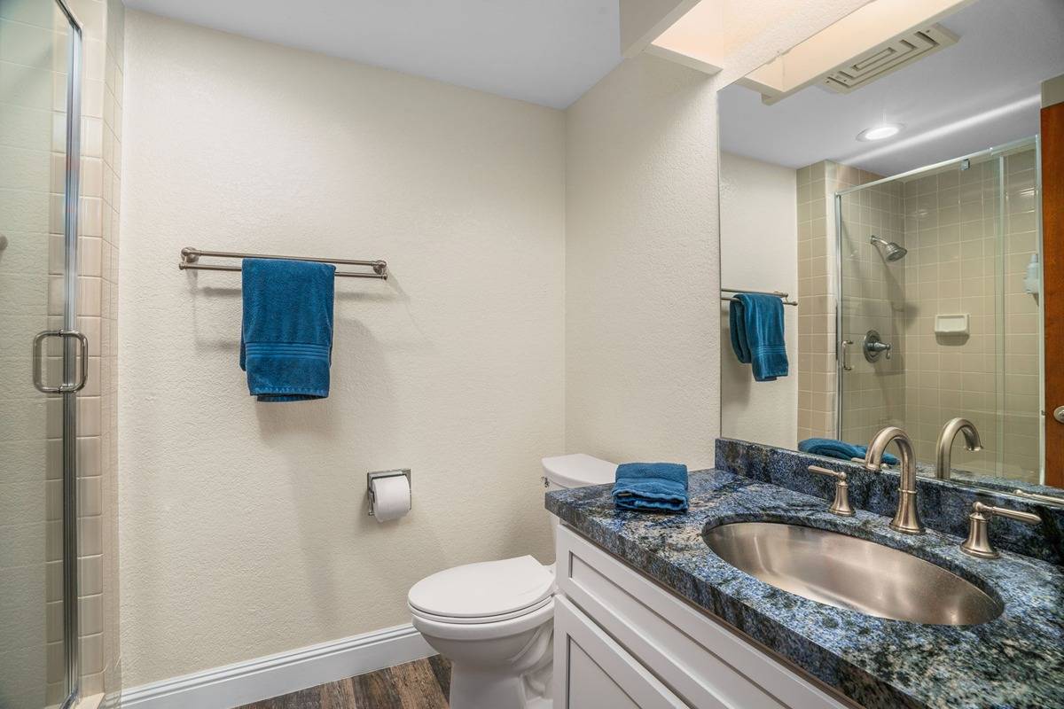 1661 Pee Rd Unit: 1-302