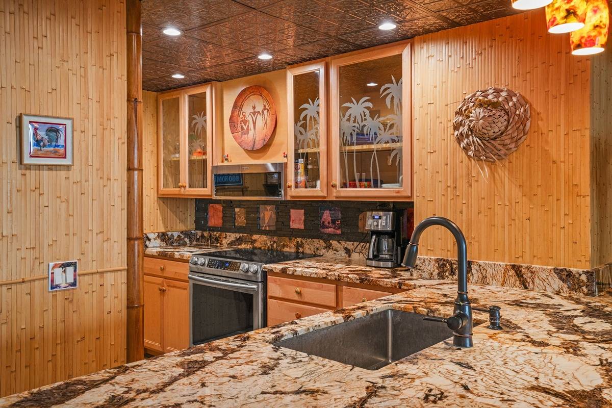 1661 Pee Rd Unit: 1-302