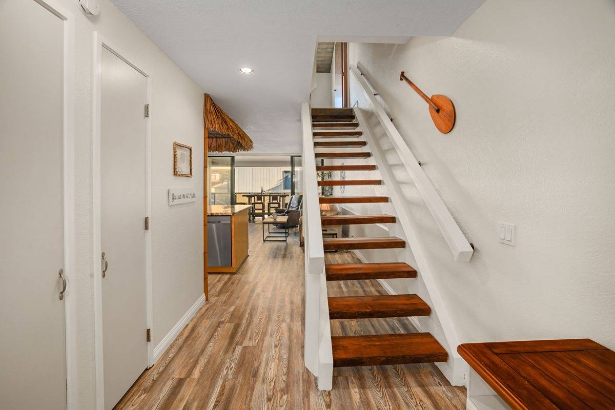 1661 Pee Rd Unit: 1-302