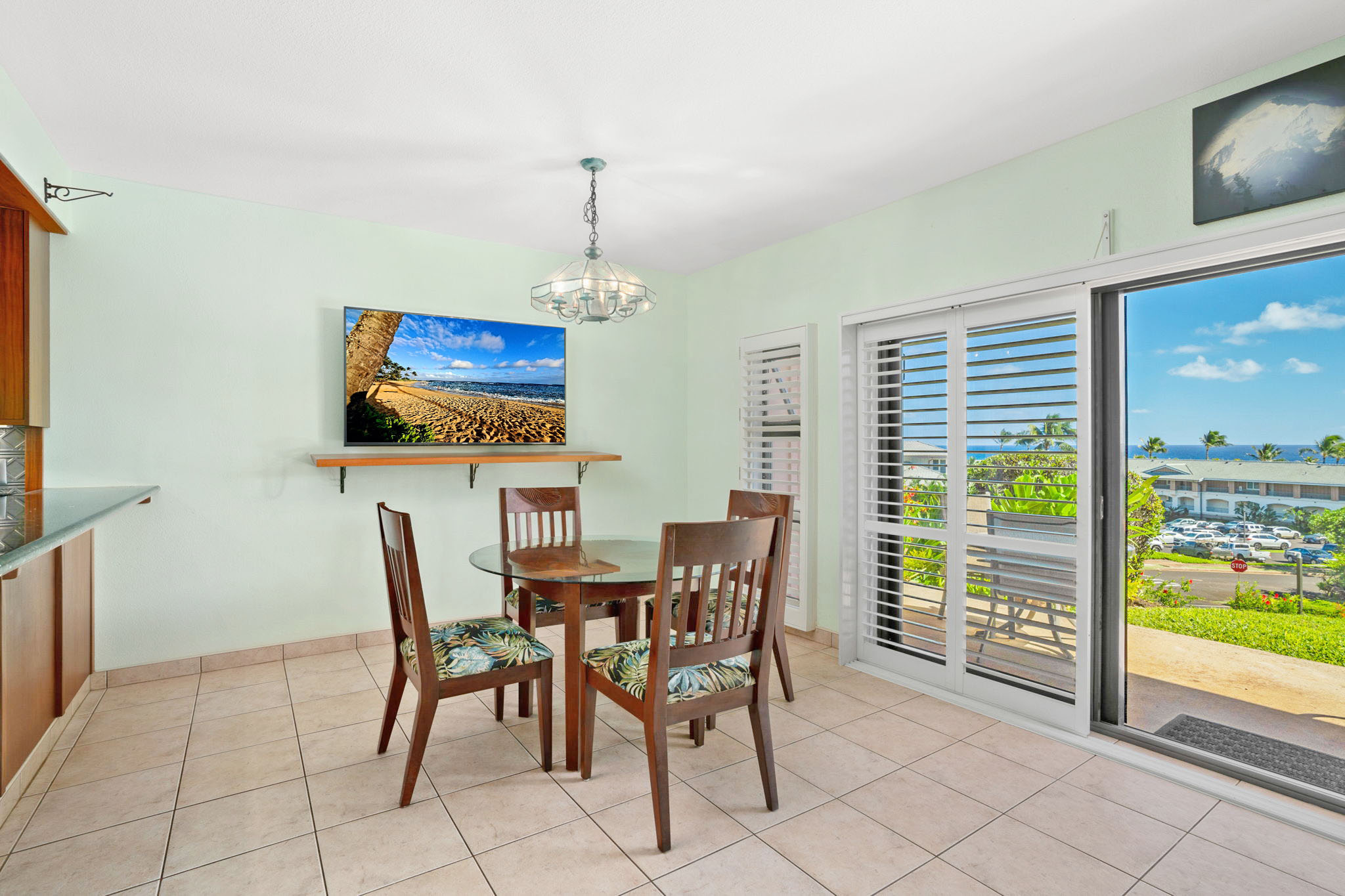1568 PEE RD 211