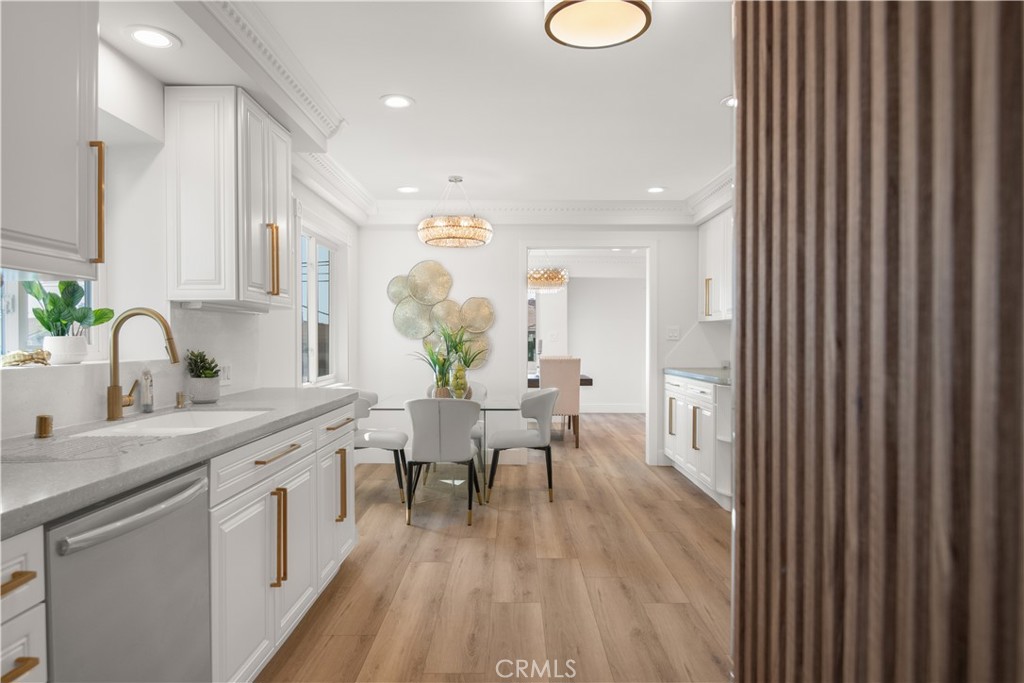 516 W Lincoln Avenue