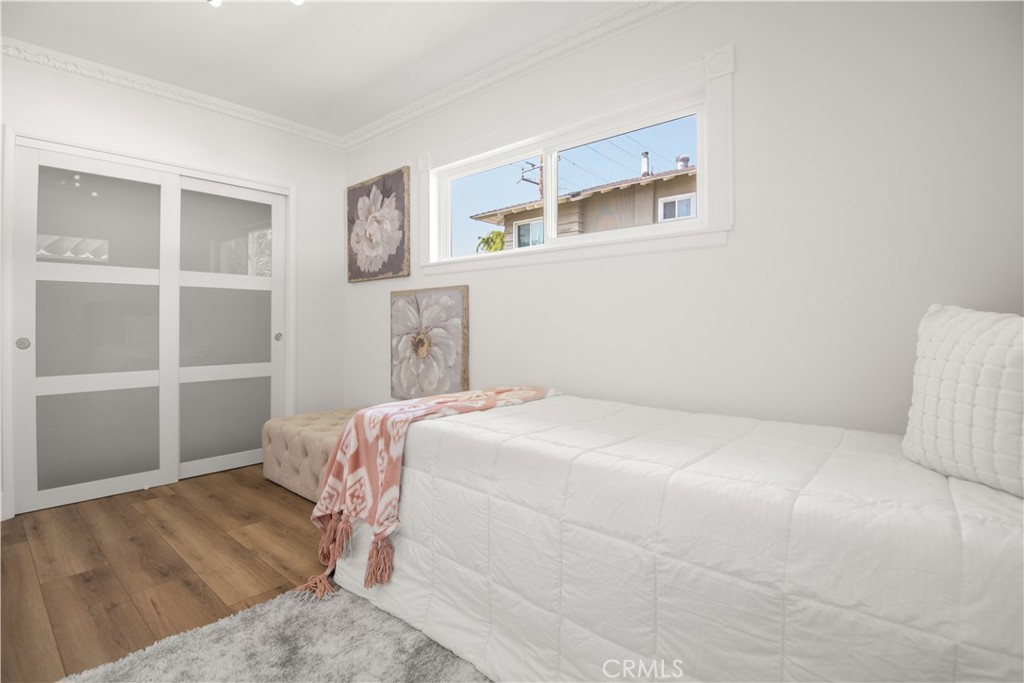 516 W Lincoln Avenue