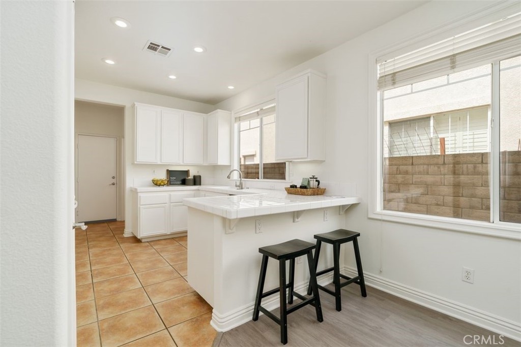 570 Shadow Lane