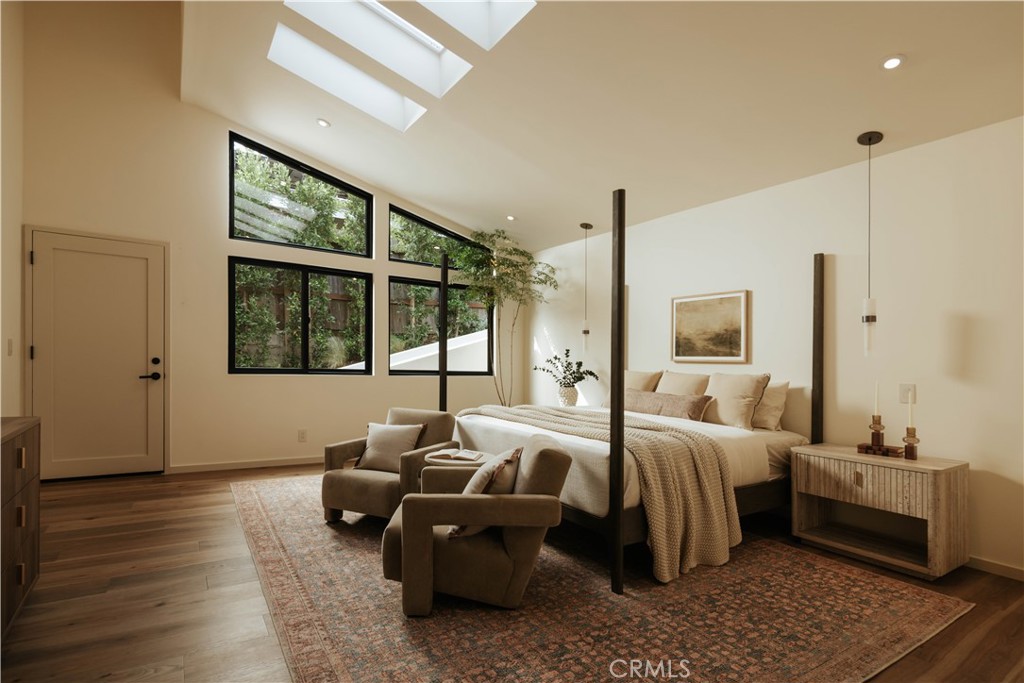 12162 Laurel Terrace Drive