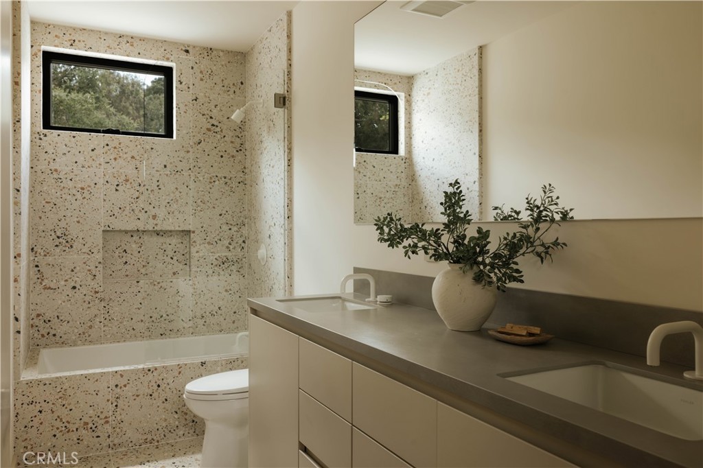 12162 Laurel Terrace Drive