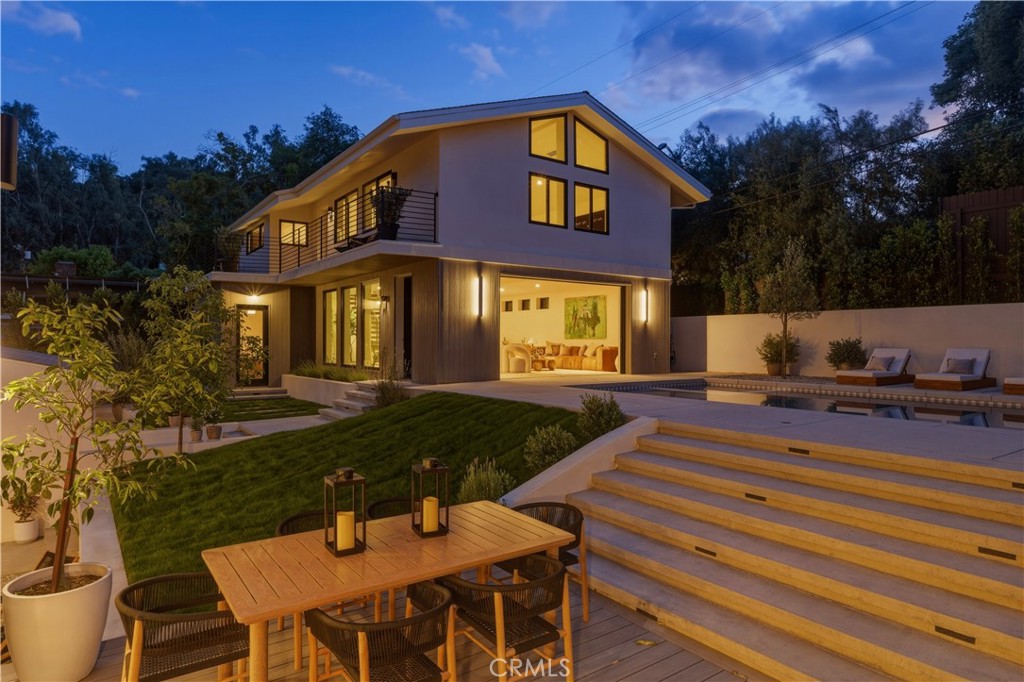 12162 Laurel Terrace Drive
