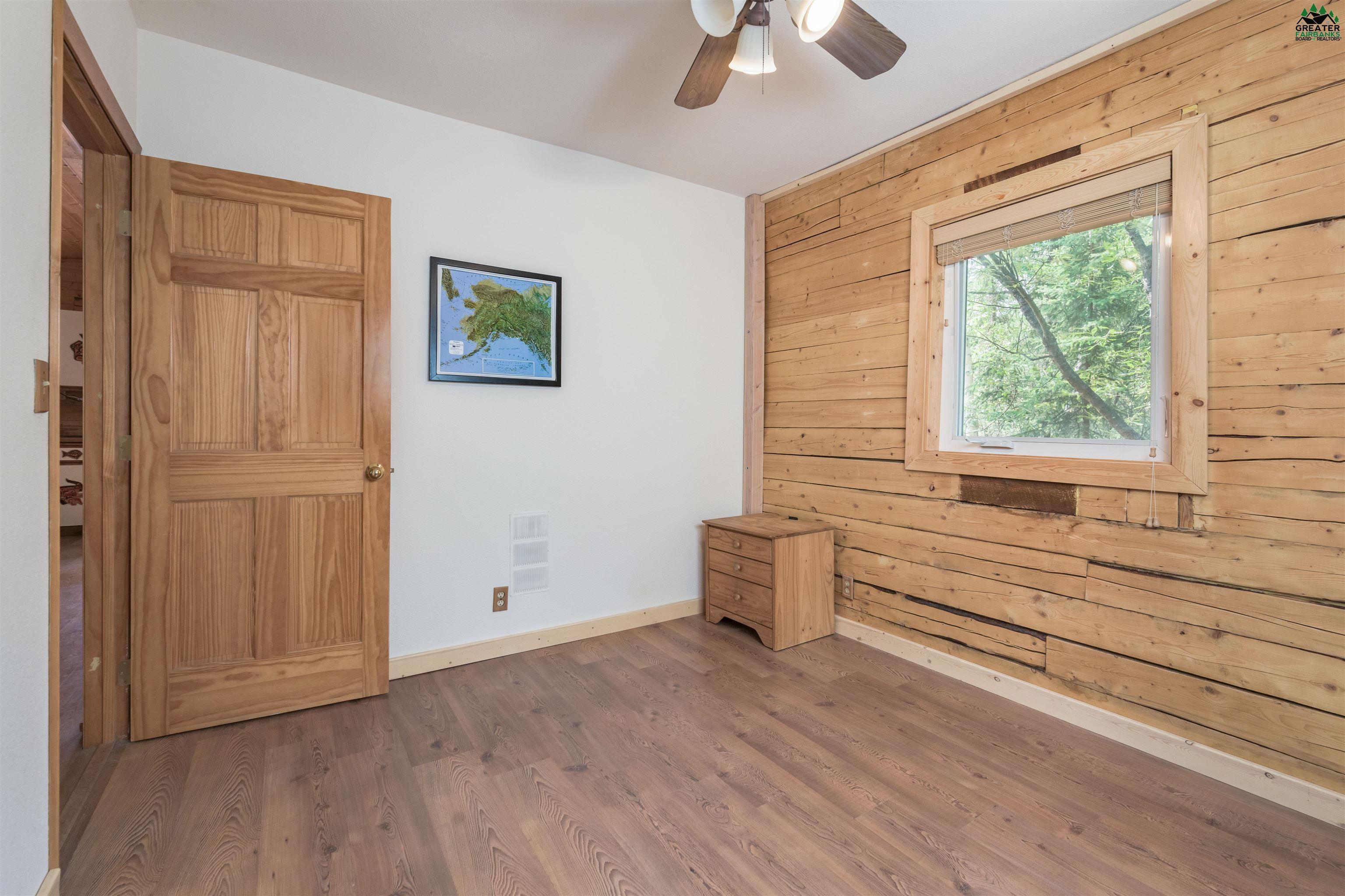 1306 SUNNY SLOPE ROAD