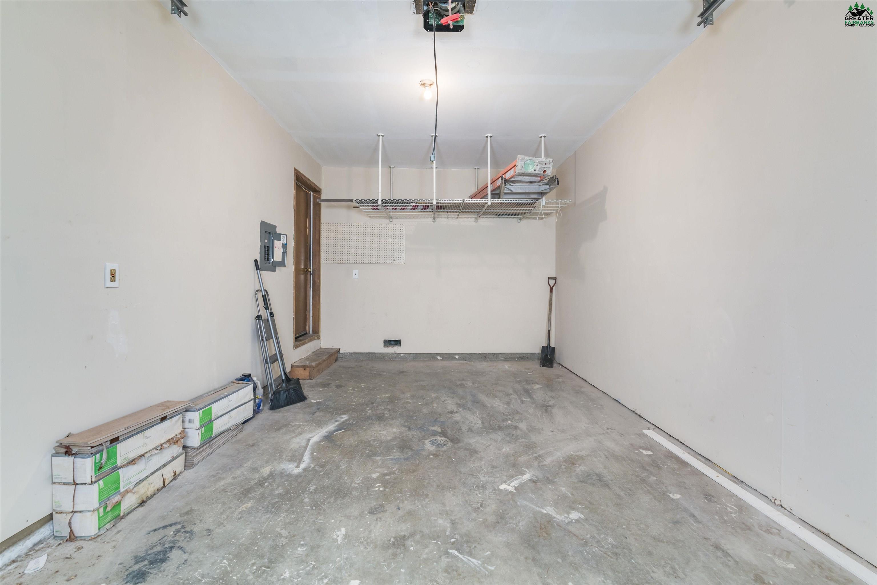 2505 LISA ANN DRIVE