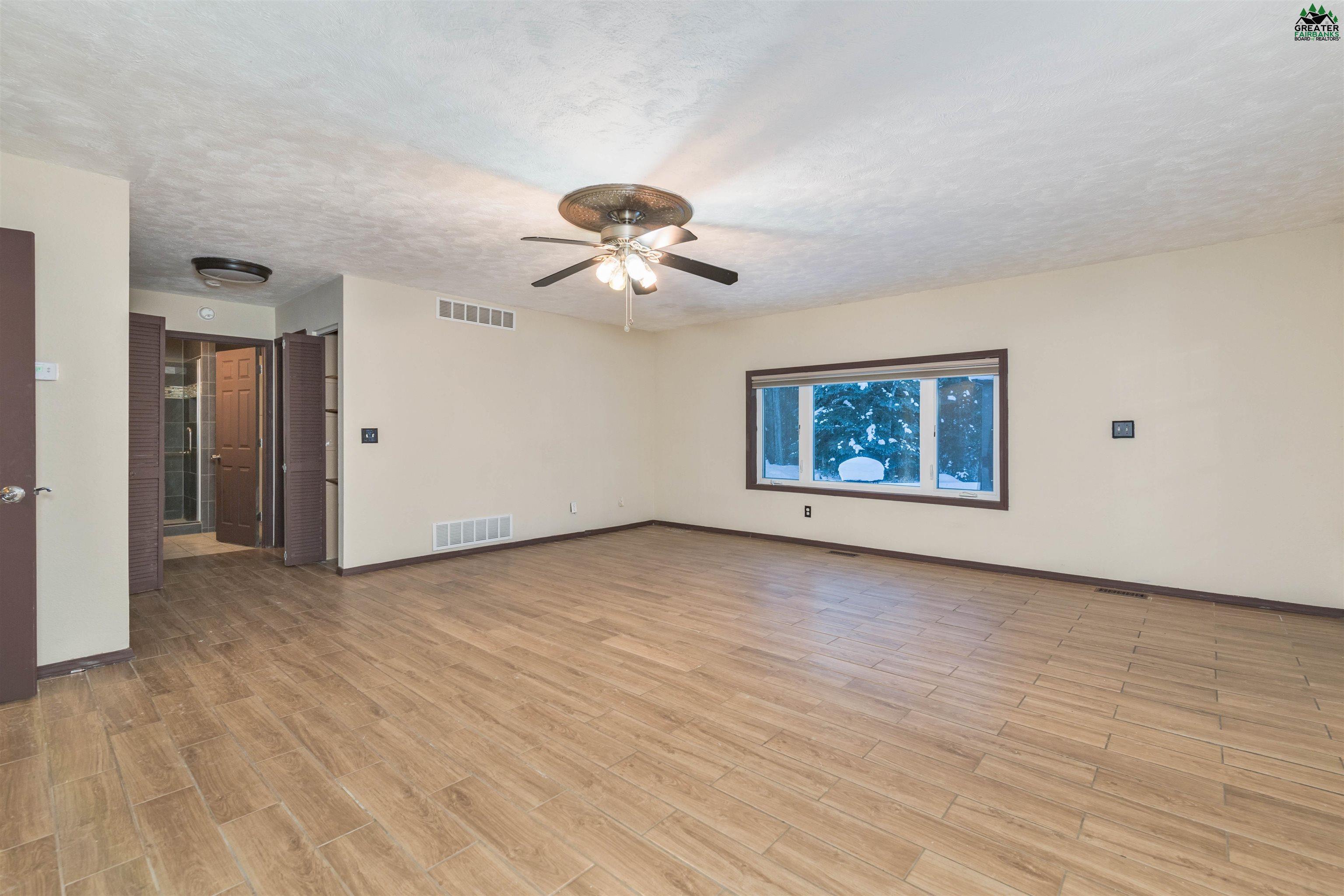 2505 LISA ANN DRIVE