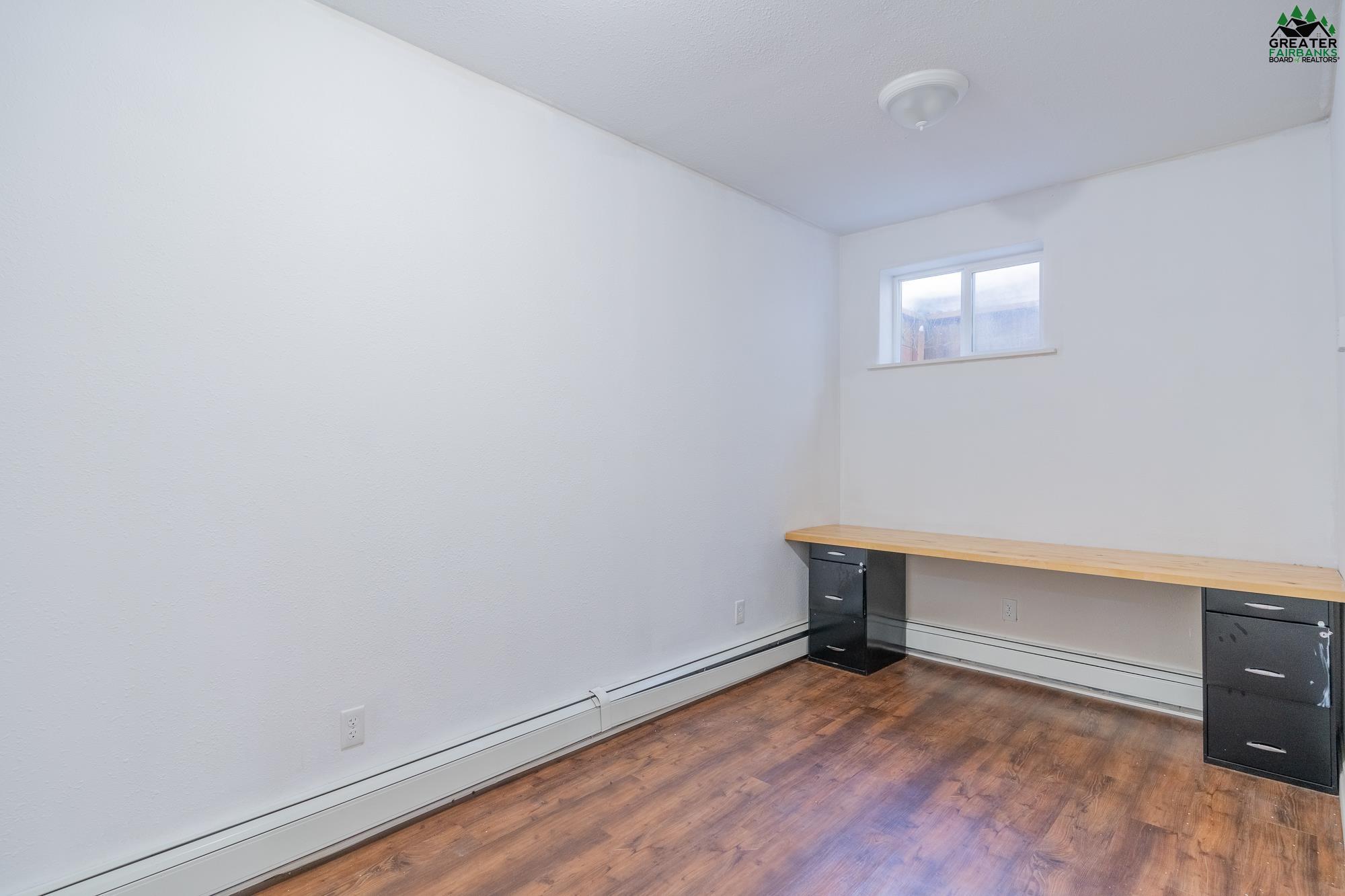 654 FELIZ STREET