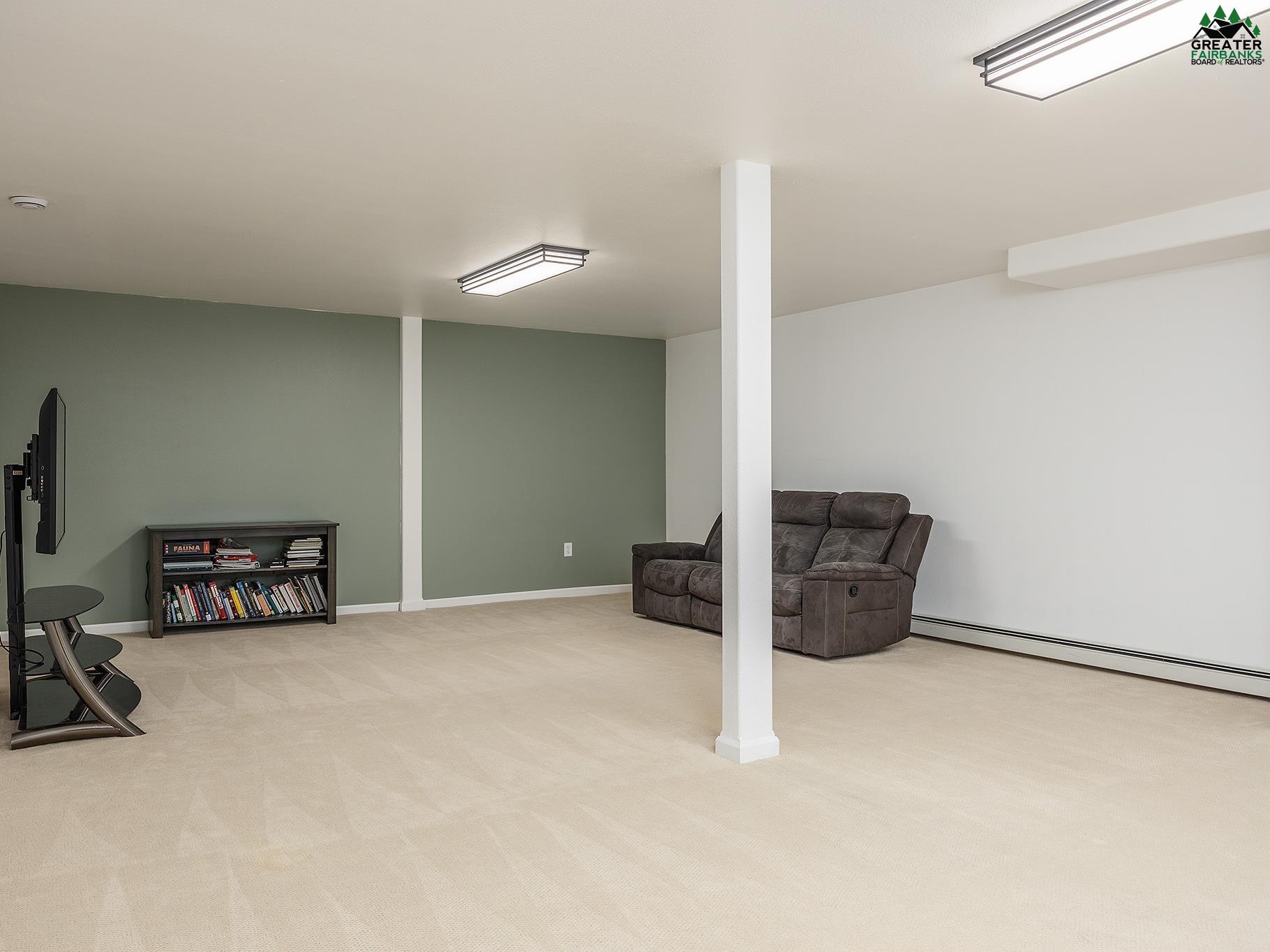 957 FITZ COURT