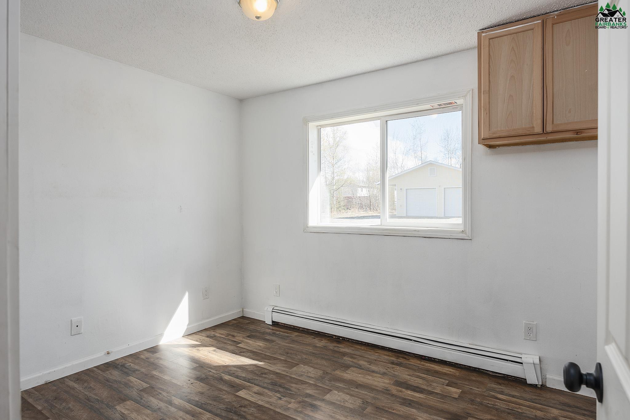 2208 GILLAM WAY