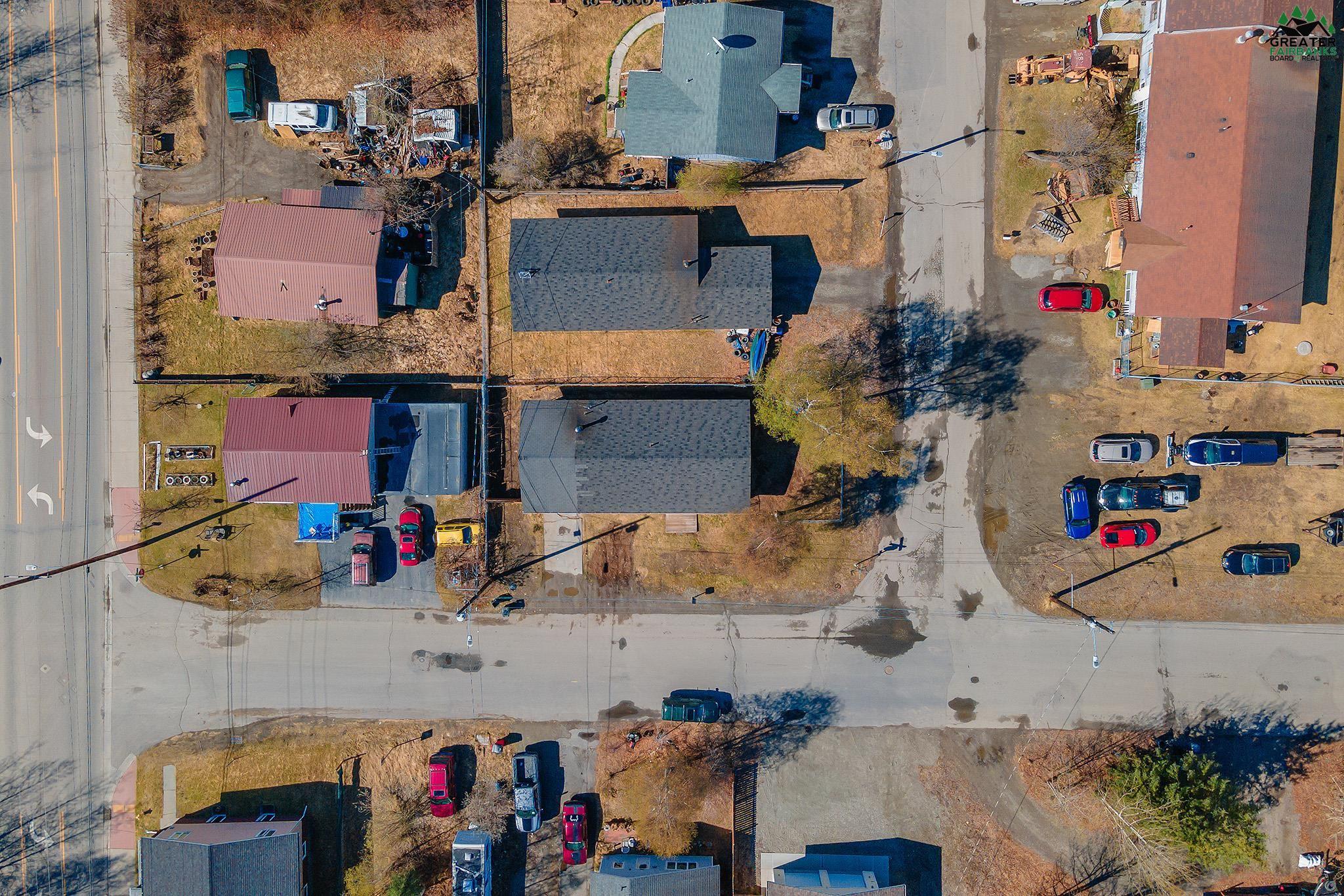 2208 GILLAM WAY