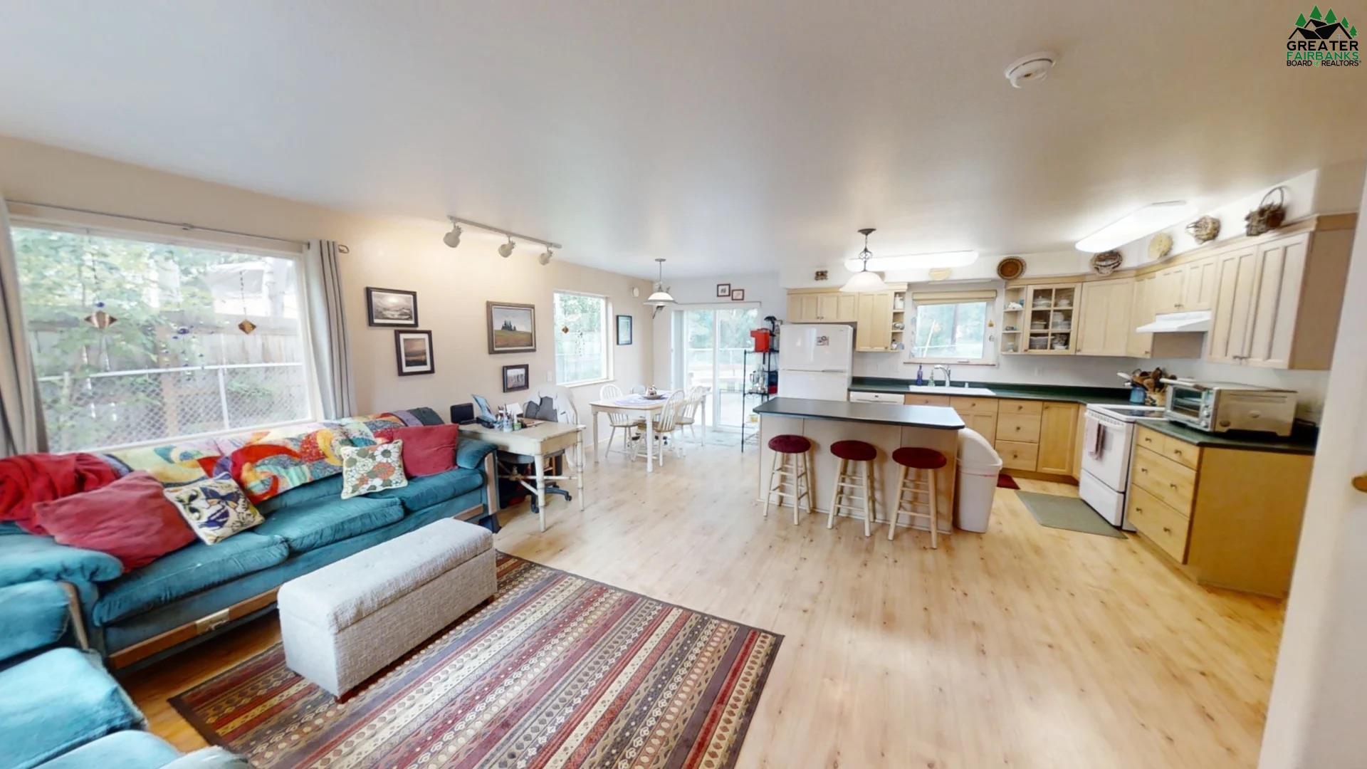 4012 BERRY COURT