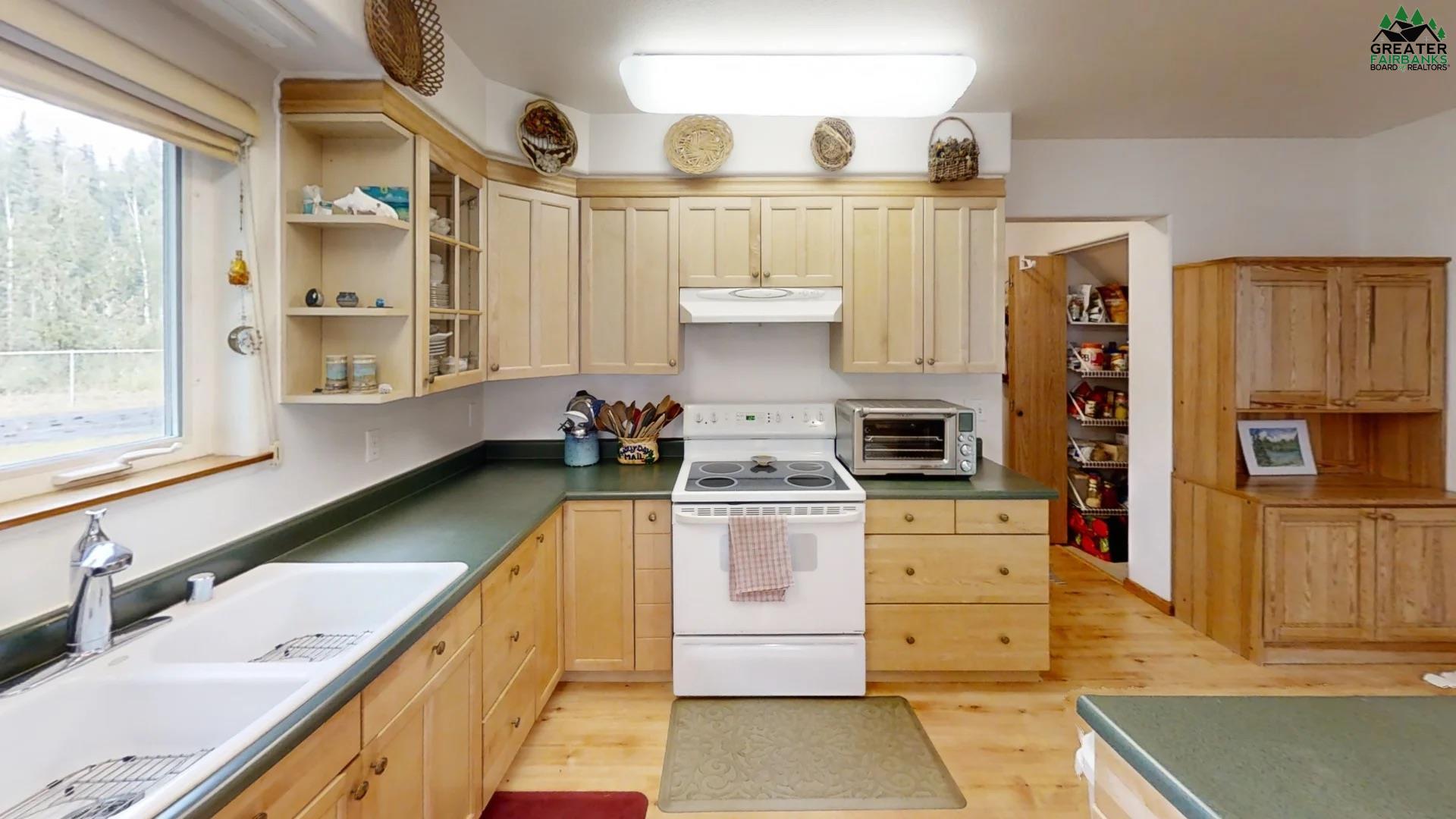4012 BERRY COURT