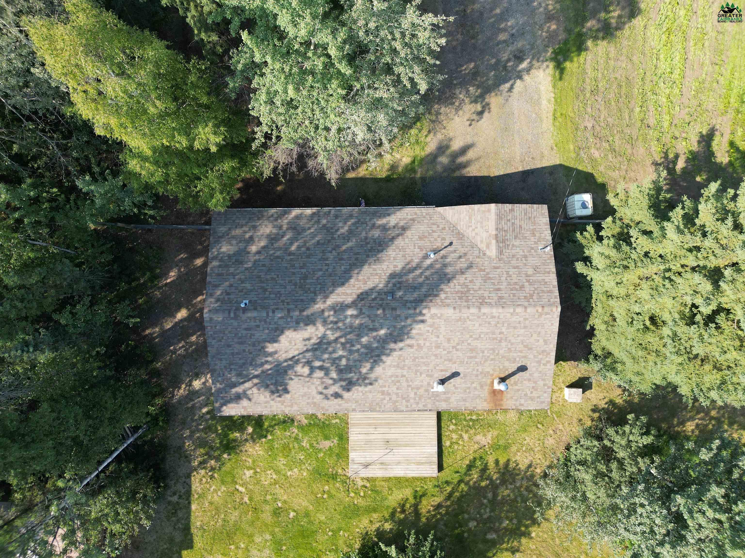 3875 LAKEWOOD LOOP