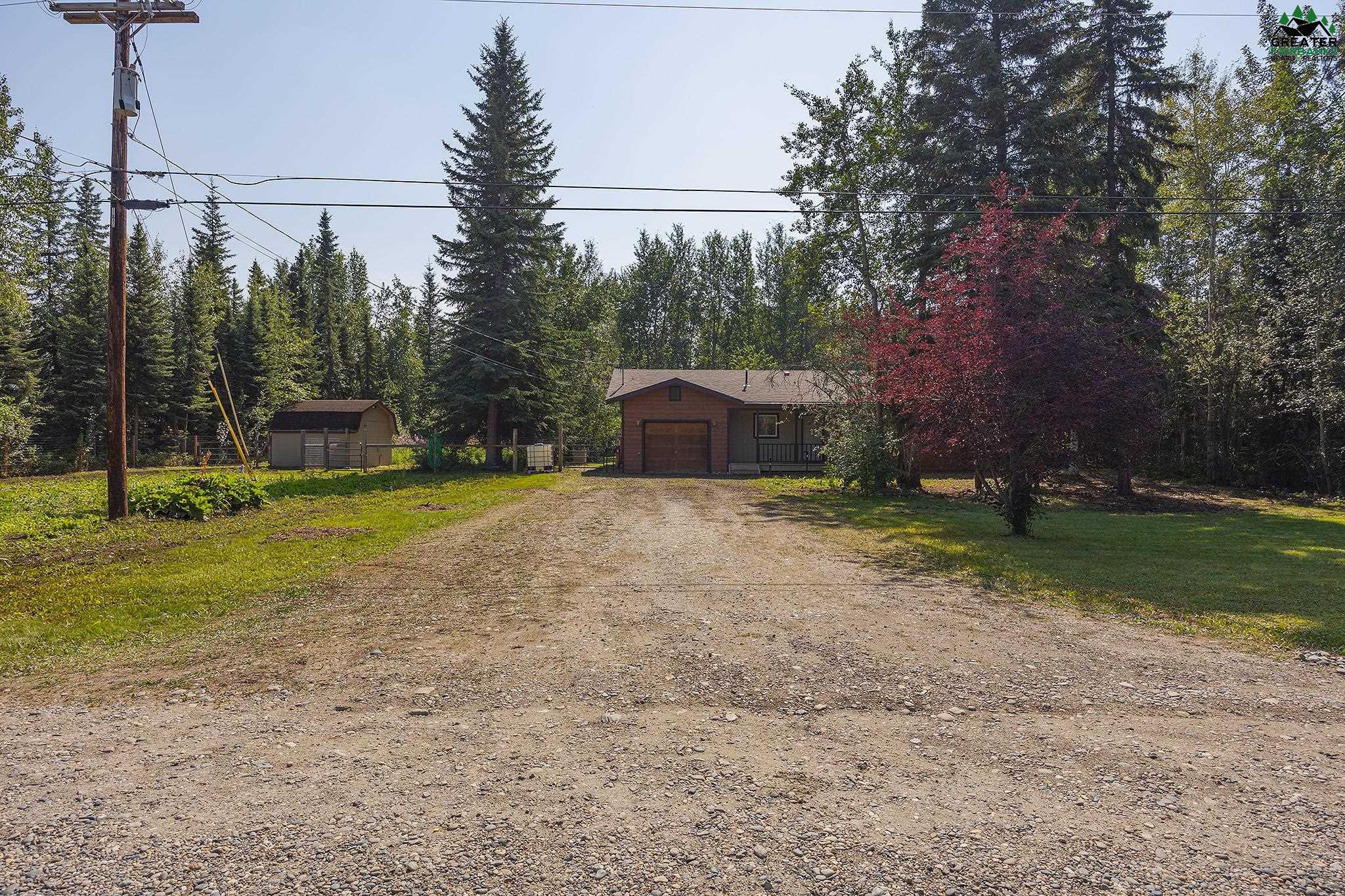 3875 LAKEWOOD LOOP