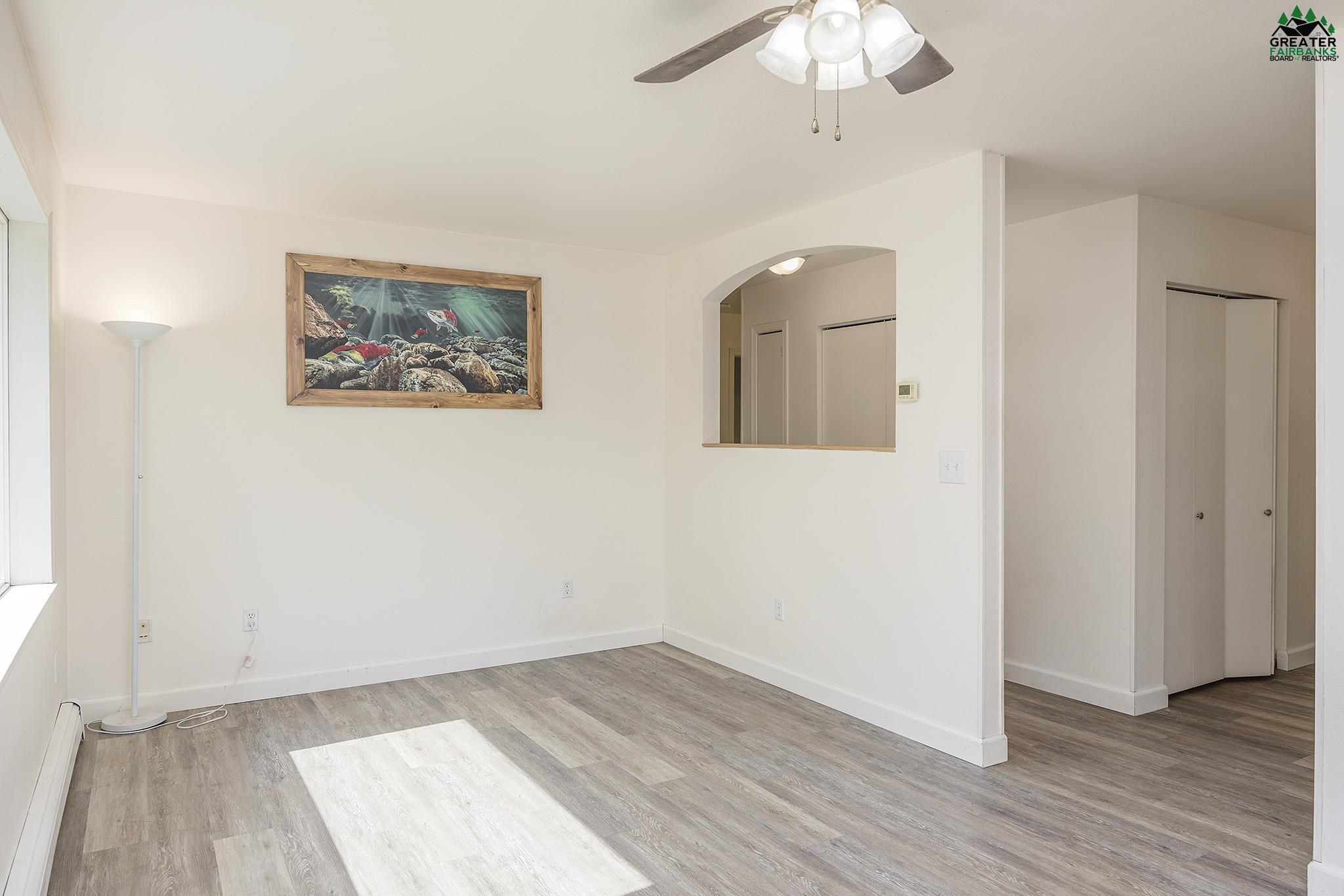 3875 LAKEWOOD LOOP