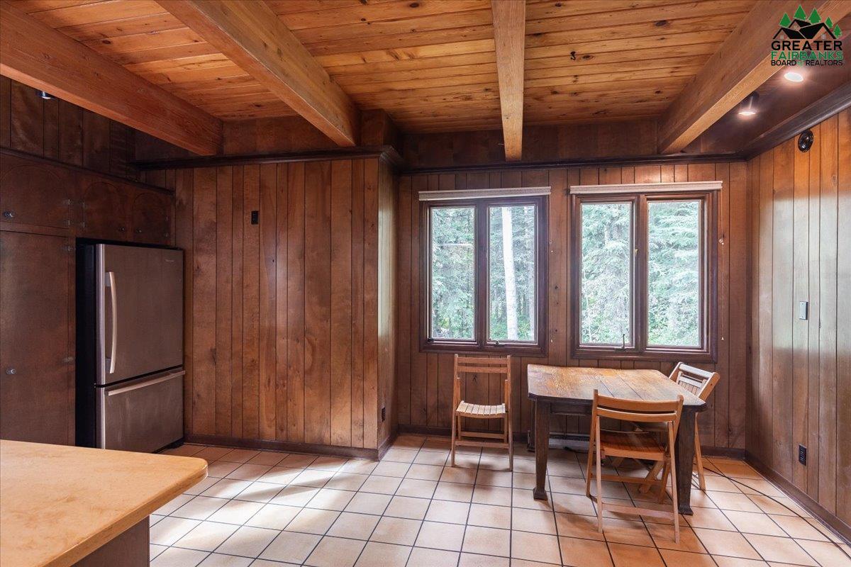 3270 ROSIE CREEK ROAD