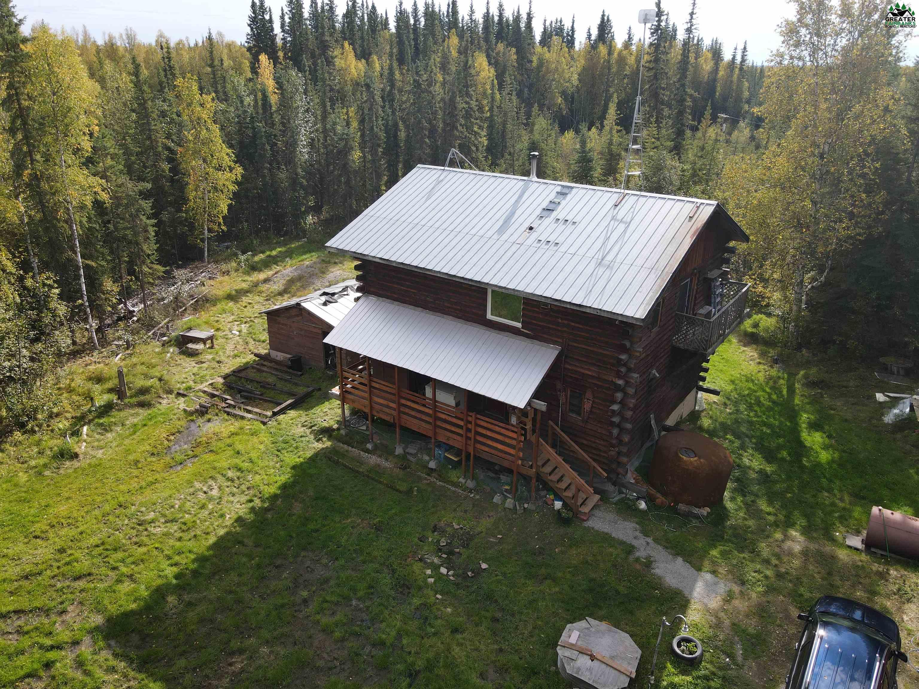 809 DELPHINIUM LANE