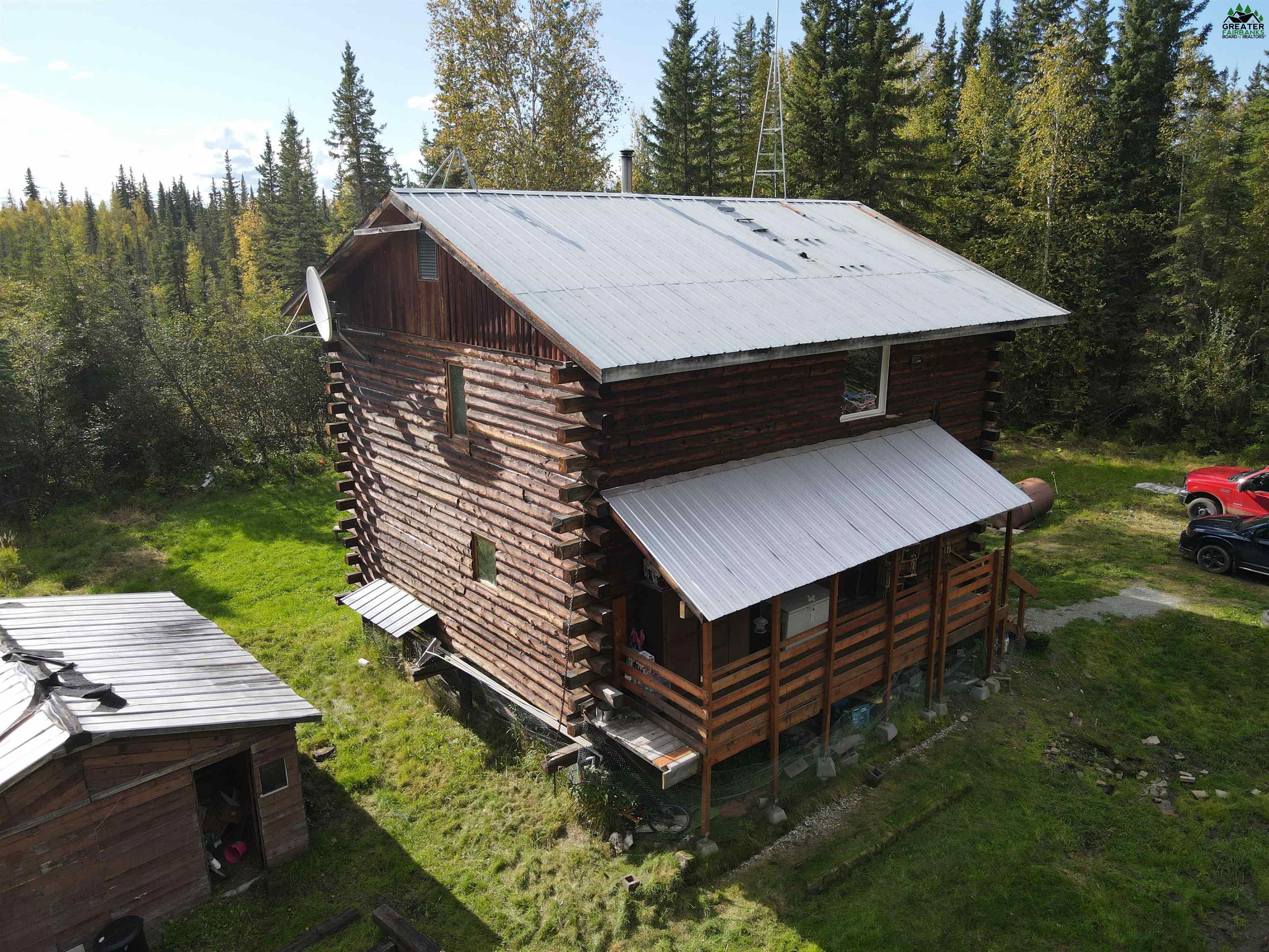809 DELPHINIUM LANE