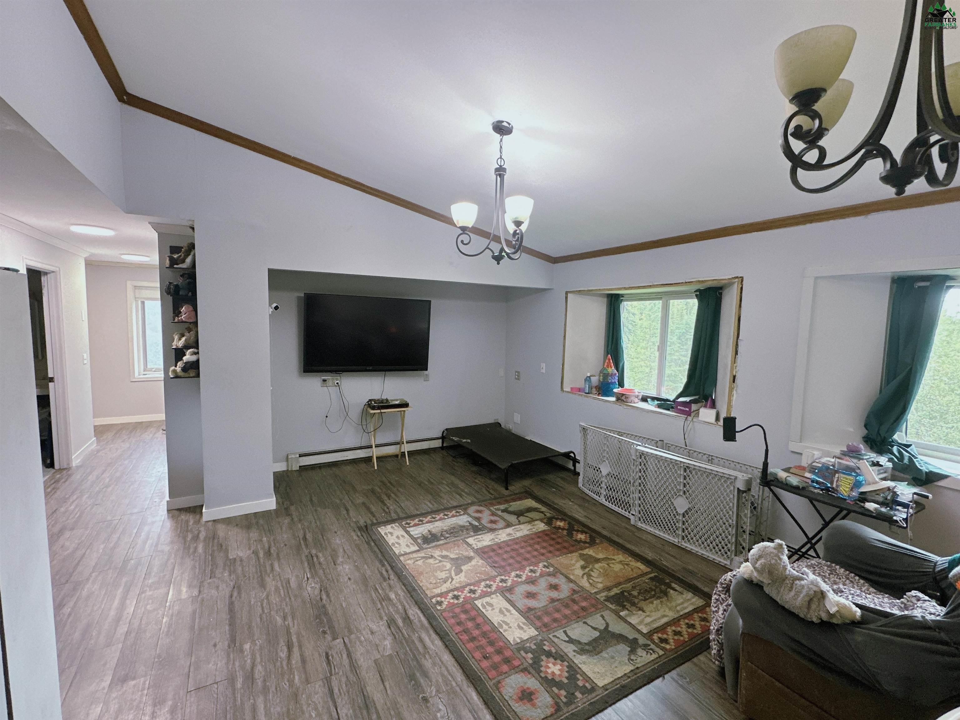 809 DELPHINIUM LANE