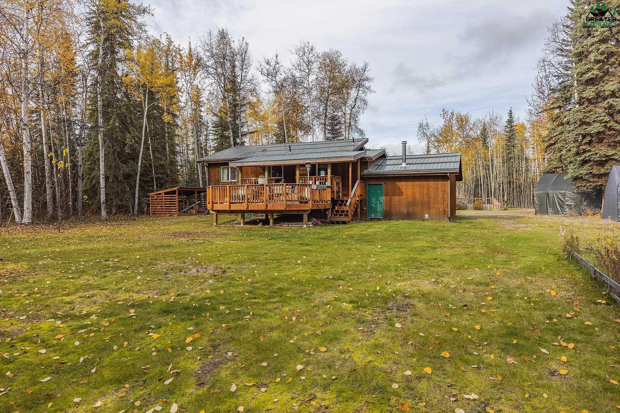 3915 LAKEWOOD LOOP