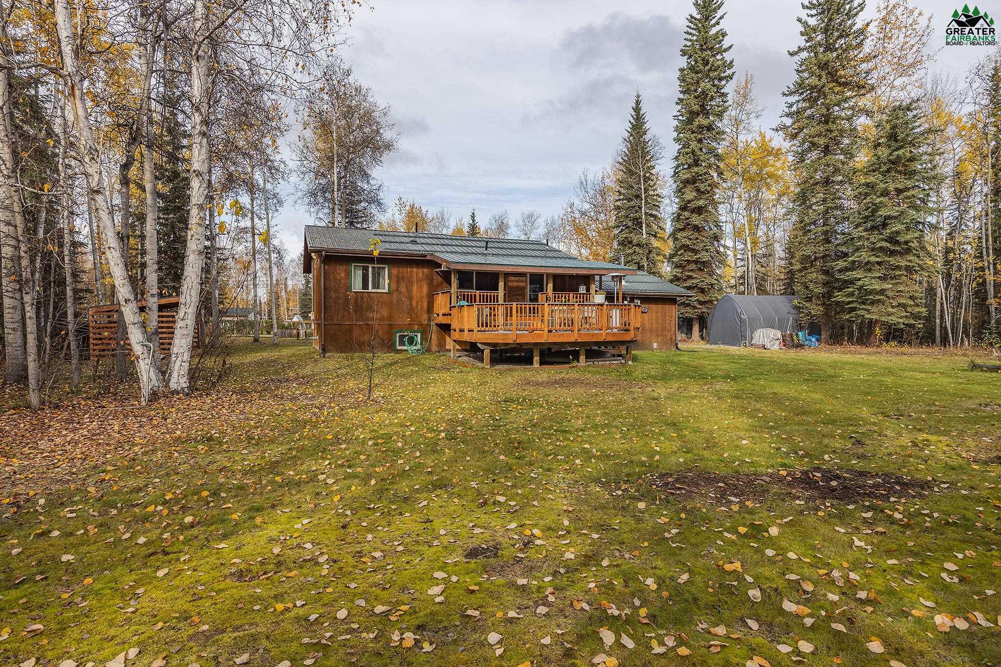 3915 LAKEWOOD LOOP