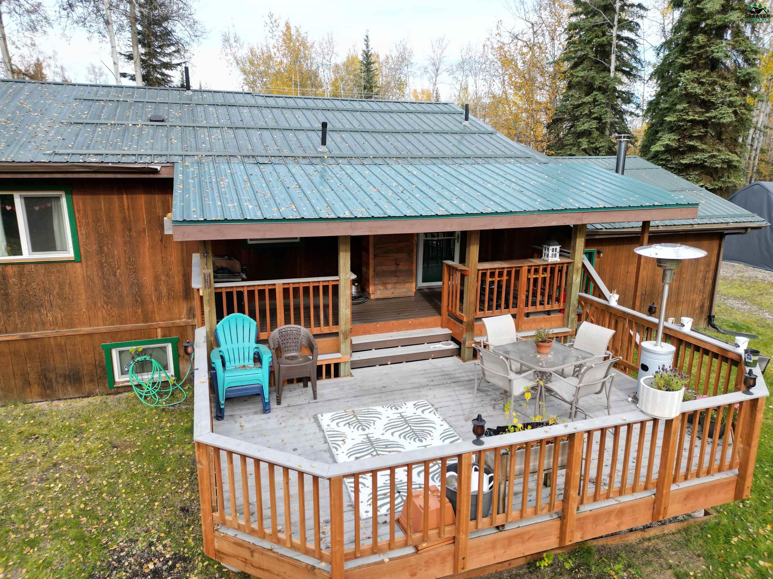 3915 LAKEWOOD LOOP