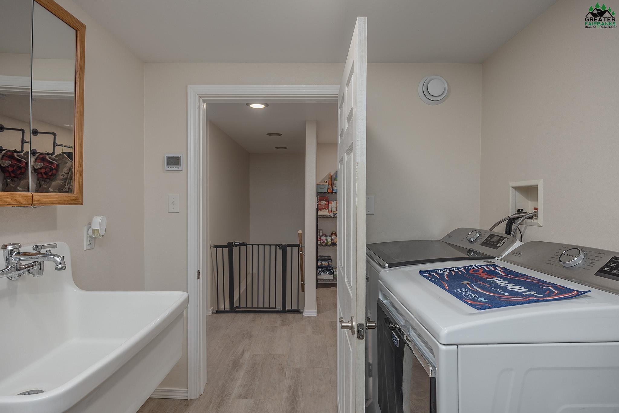 2035 ERMINE DRIVE