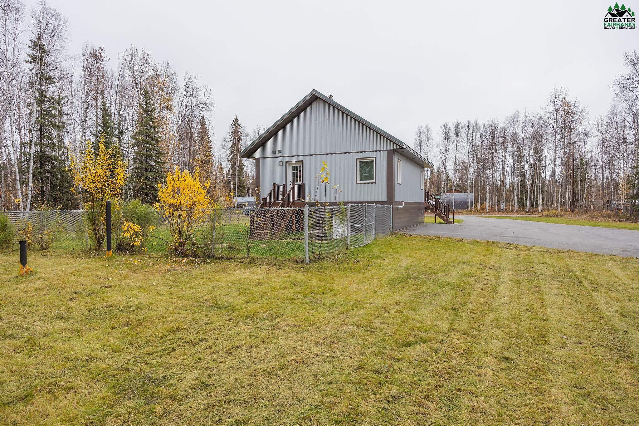 2035 ERMINE DRIVE