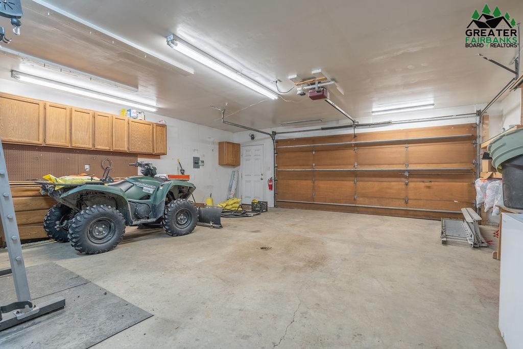 1254 SKYLINE DRIVE