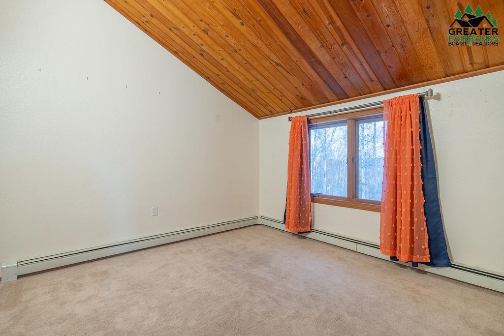 1254 SKYLINE DRIVE